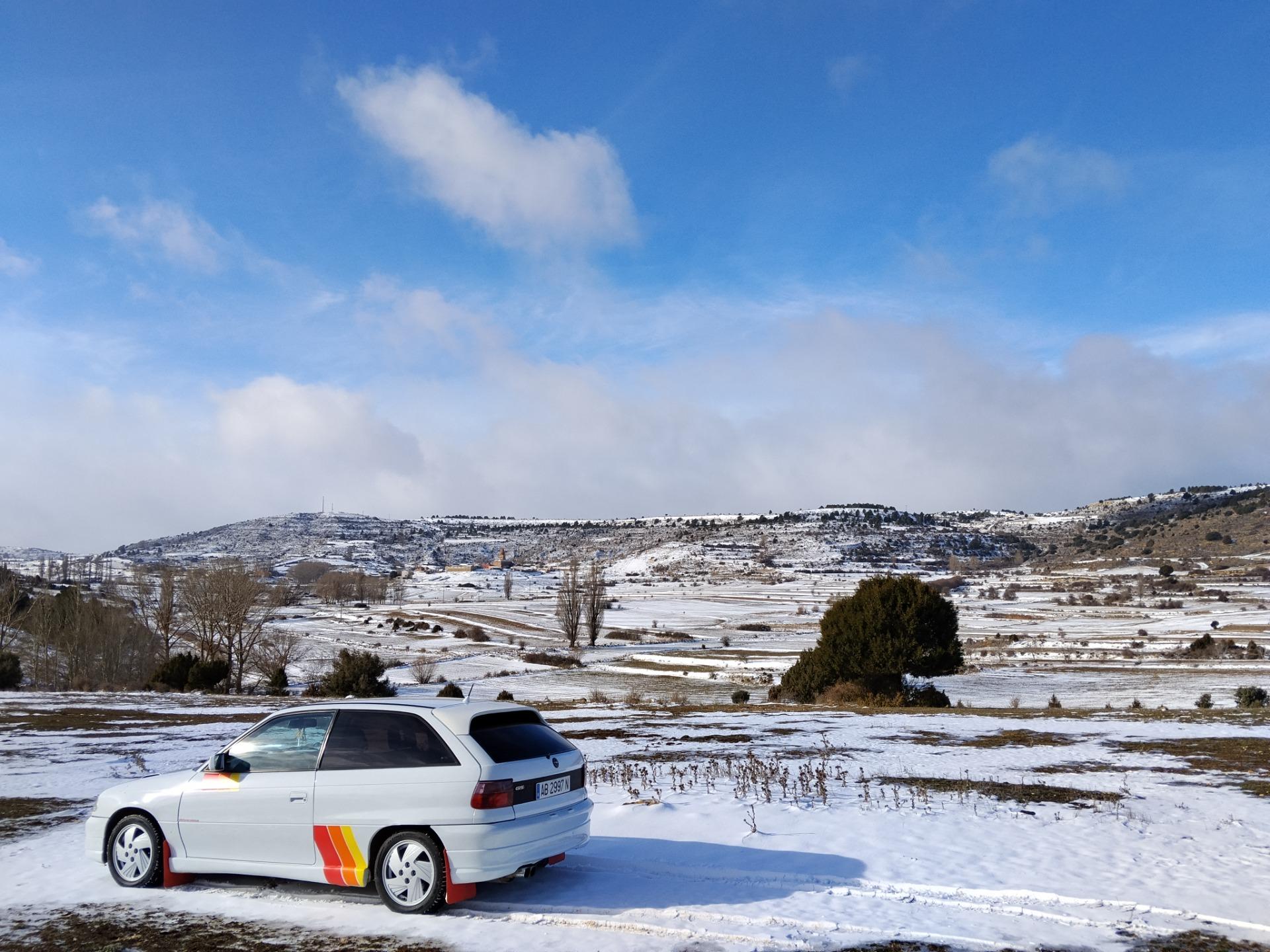 Foto 4 de Opel Astra gsi 16 v 1.8
