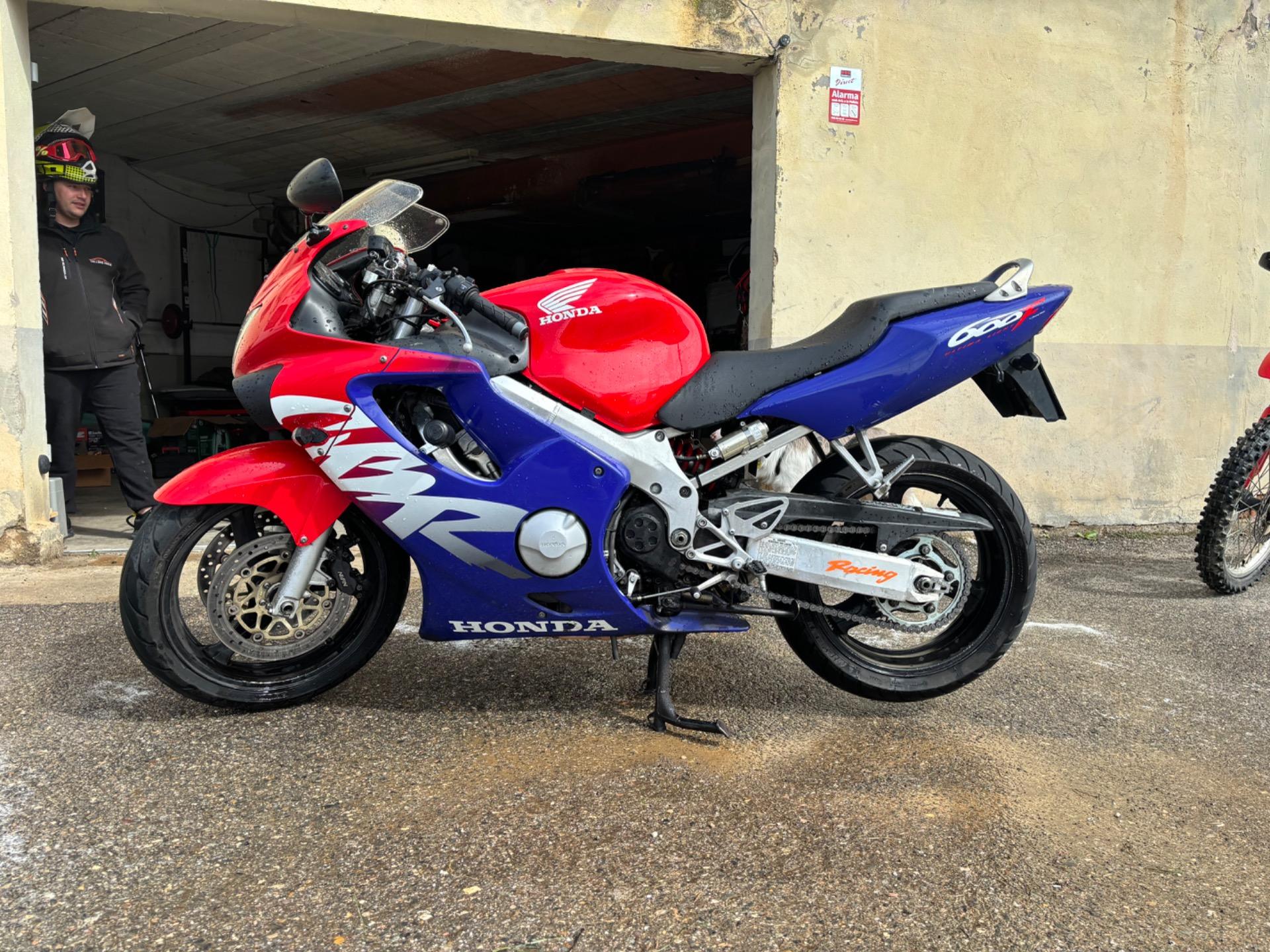 Foto 2 de Hoda cbr 600f