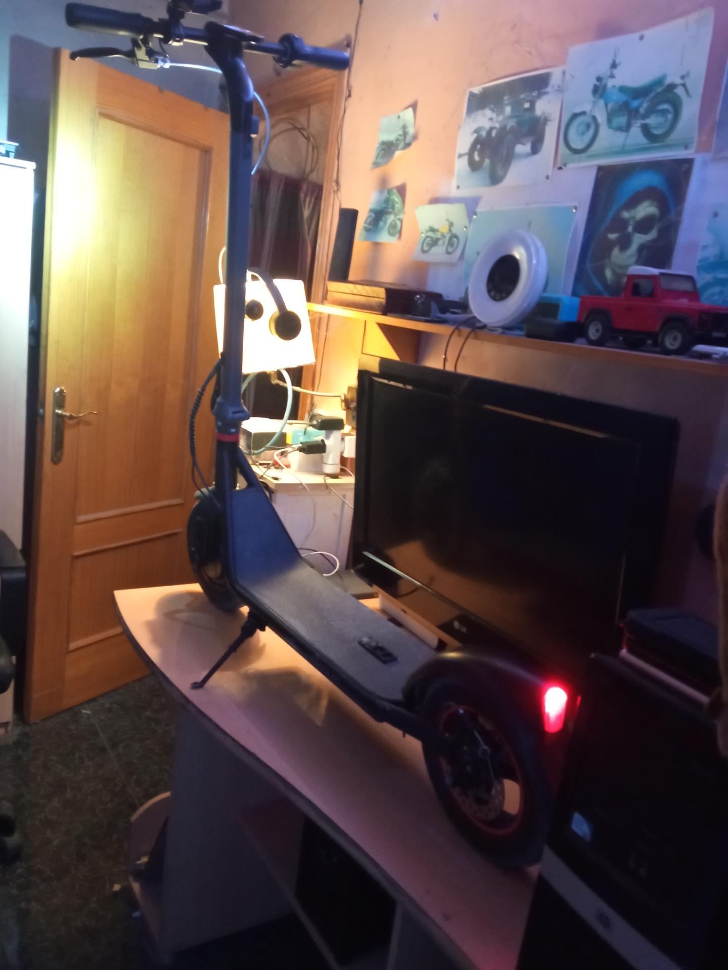 Foto 7 de Patinete eléctrico ecotec bongo xl40 Connect 