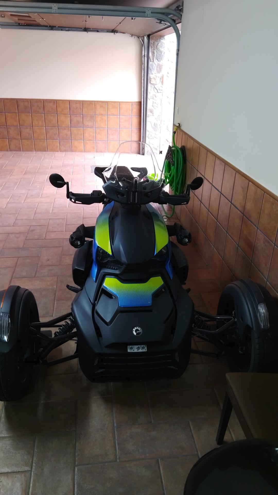 Foto de Moto can am ryker 600cc