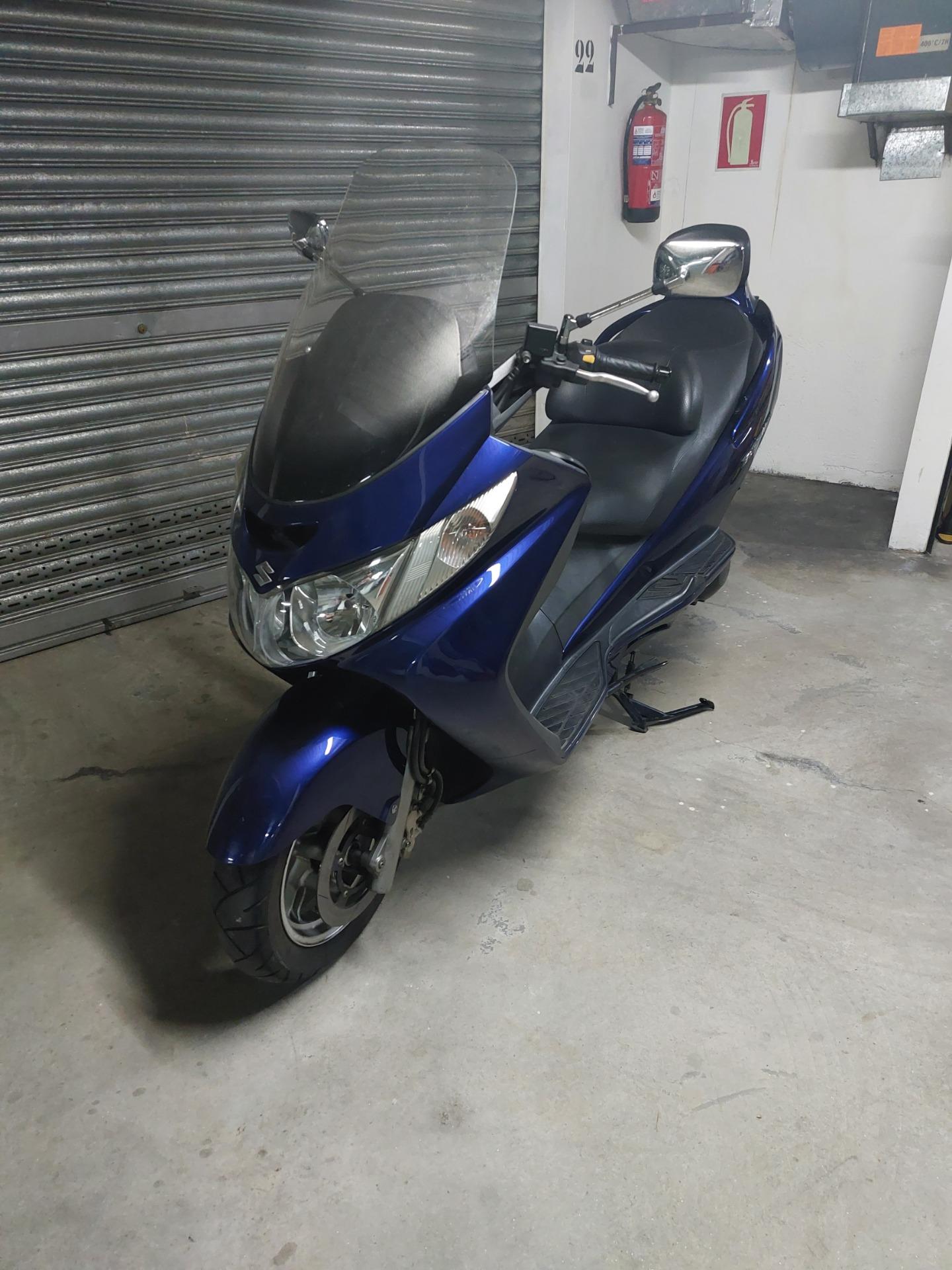 Foto de Suzuki burgman 250cc 