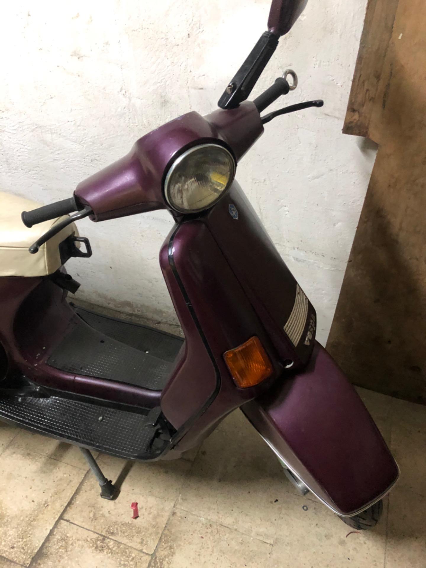 Foto 2 de Vespa cosa 200