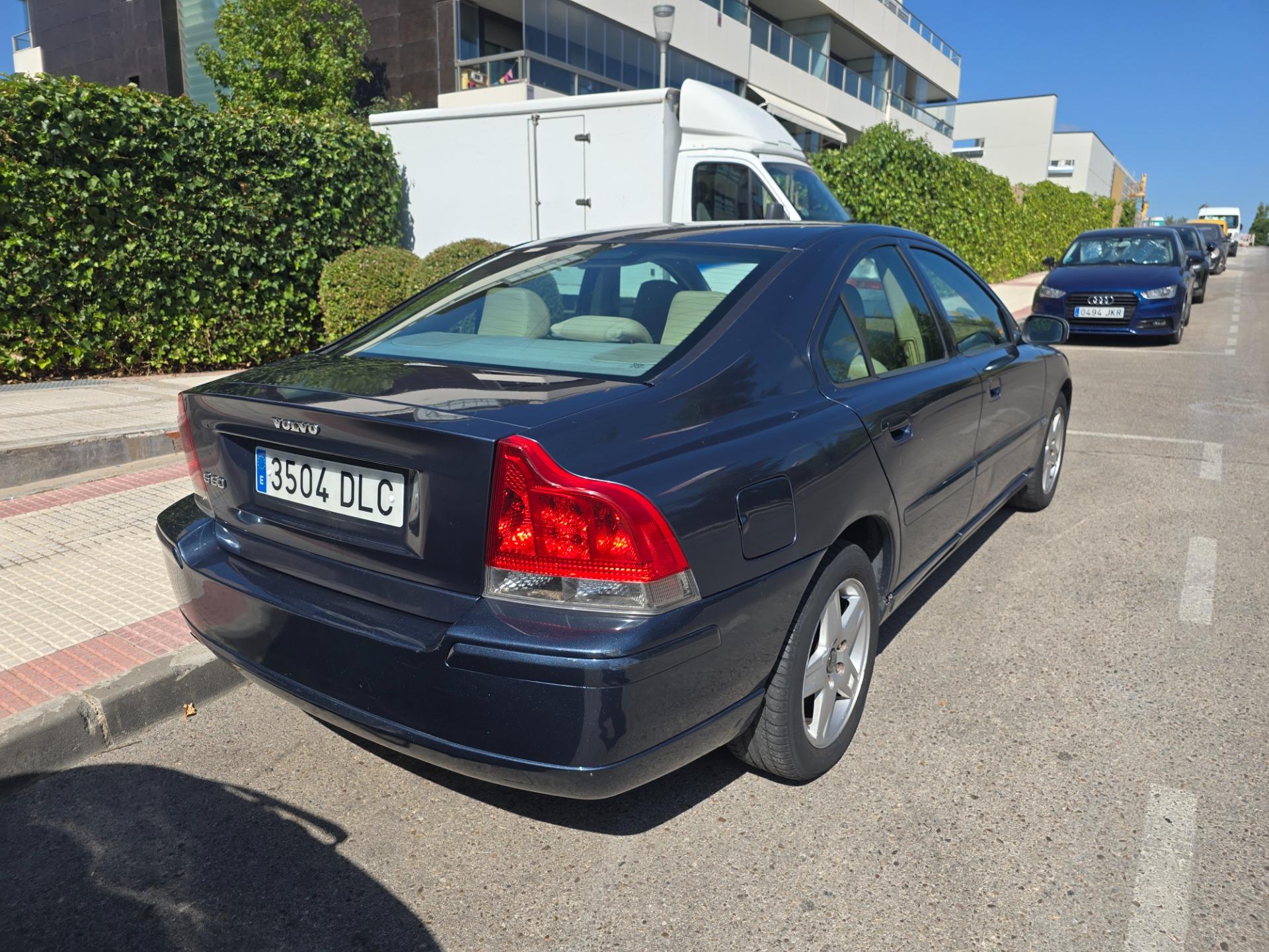 Foto 4 de Volvo s60 2.4i