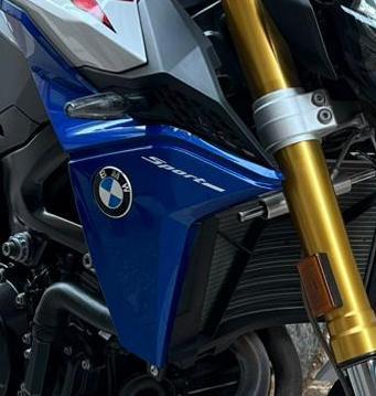 Foto 2 de moto BMW F900R 