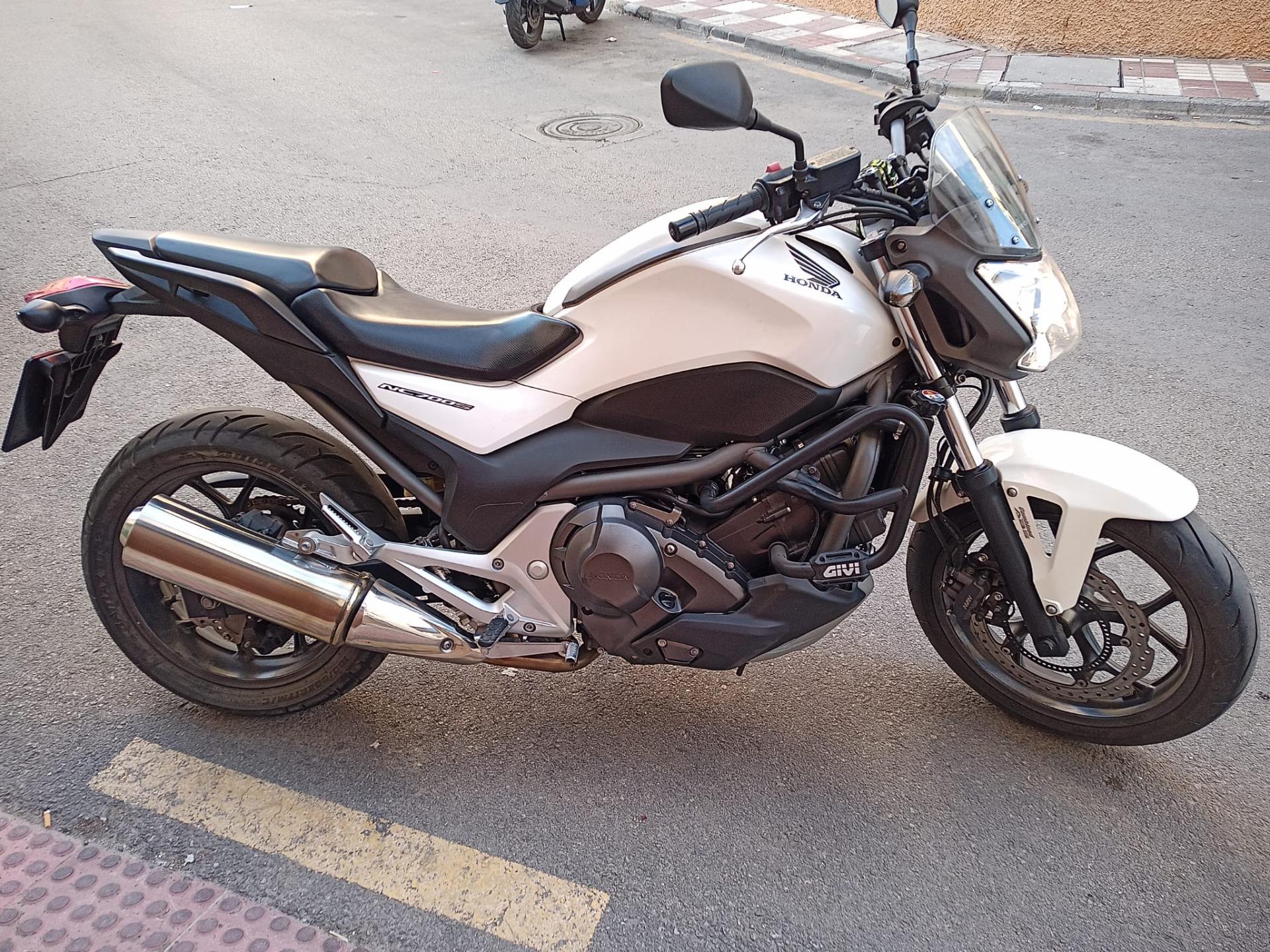 Foto 4 de Moto honda nc 700 s por 125 CUSTOM O TRAIL