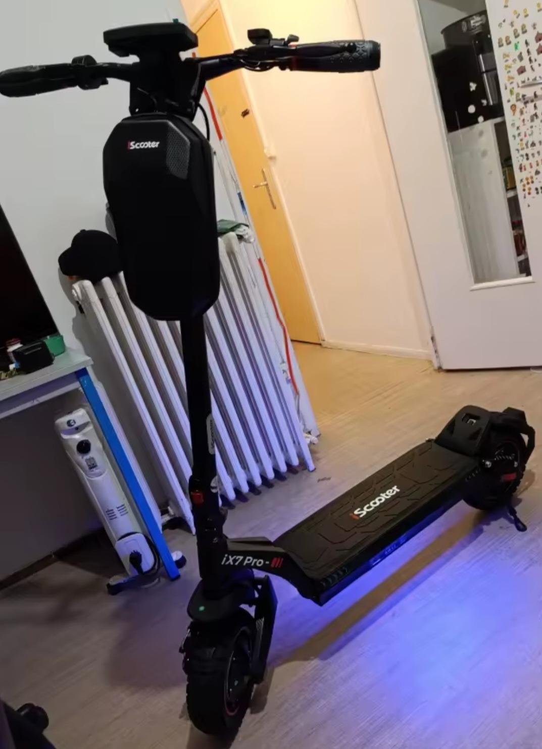 Foto 3 de Patinete ix7pro 2000w vendo o cambio por una moto
