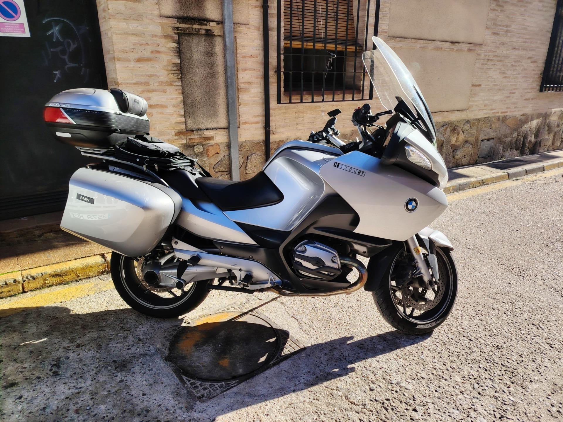 Foto 2 de Moto BMW R1200RT