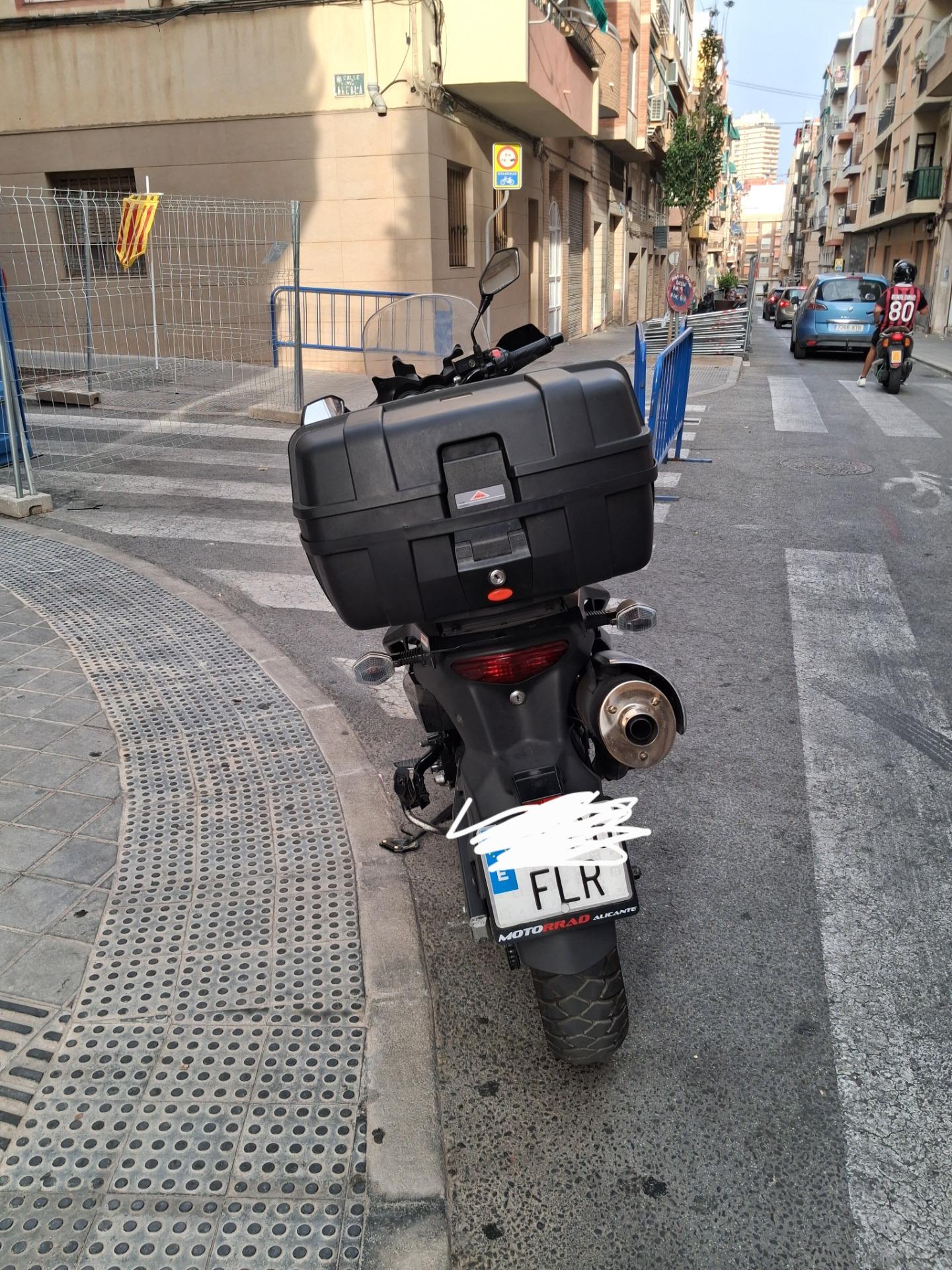 Foto de Cambio suzuki v strom del 2007  por scooter  minimo de 400 cc