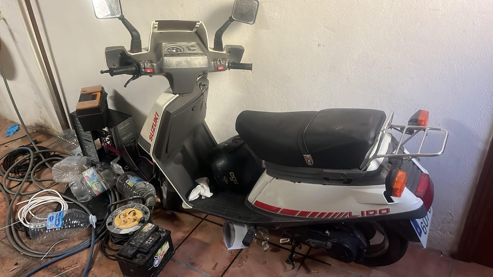 Foto de SUZUKI LIDO VARIO 75 