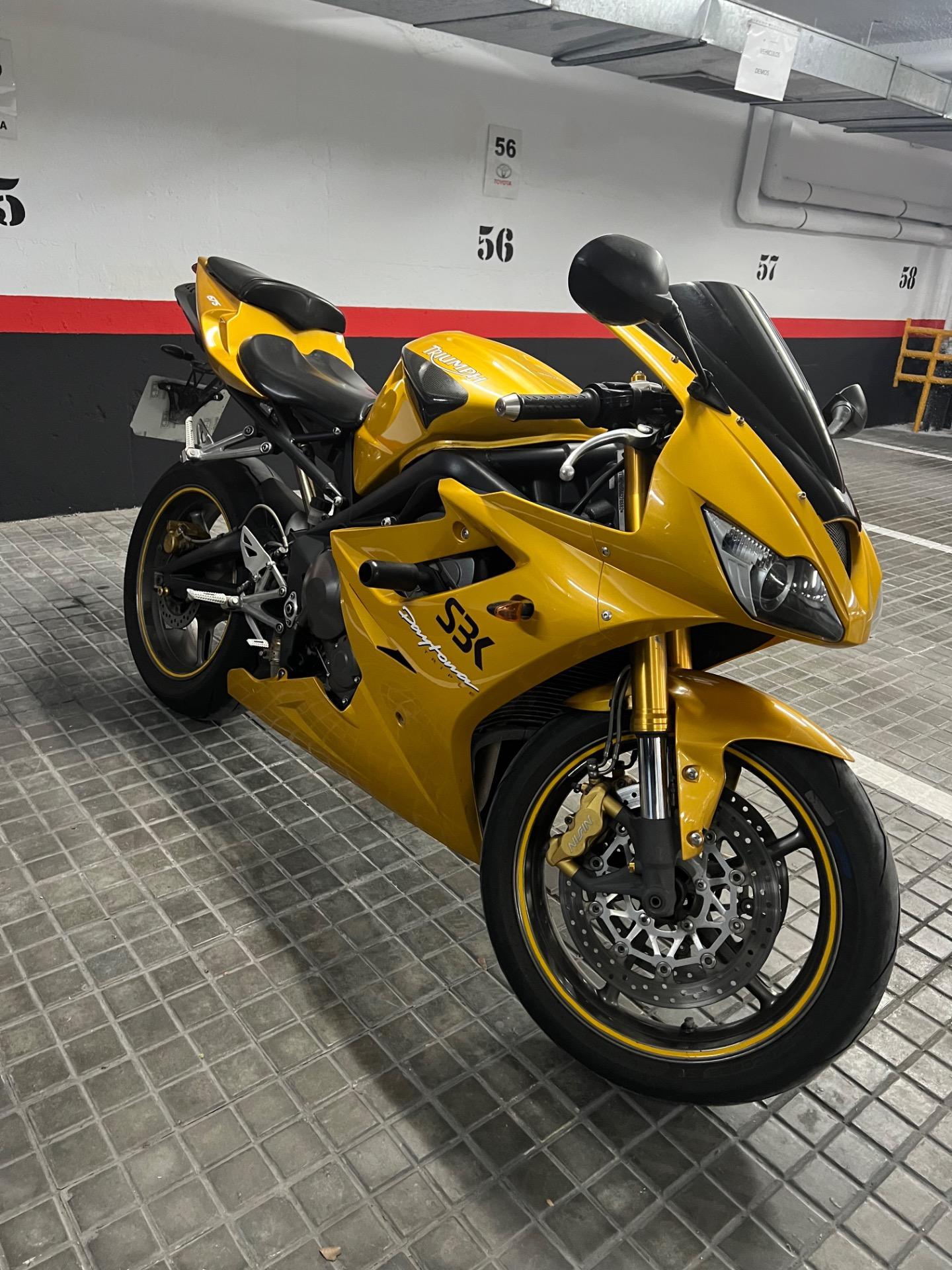 Foto 8 de Triumph Daytona 675