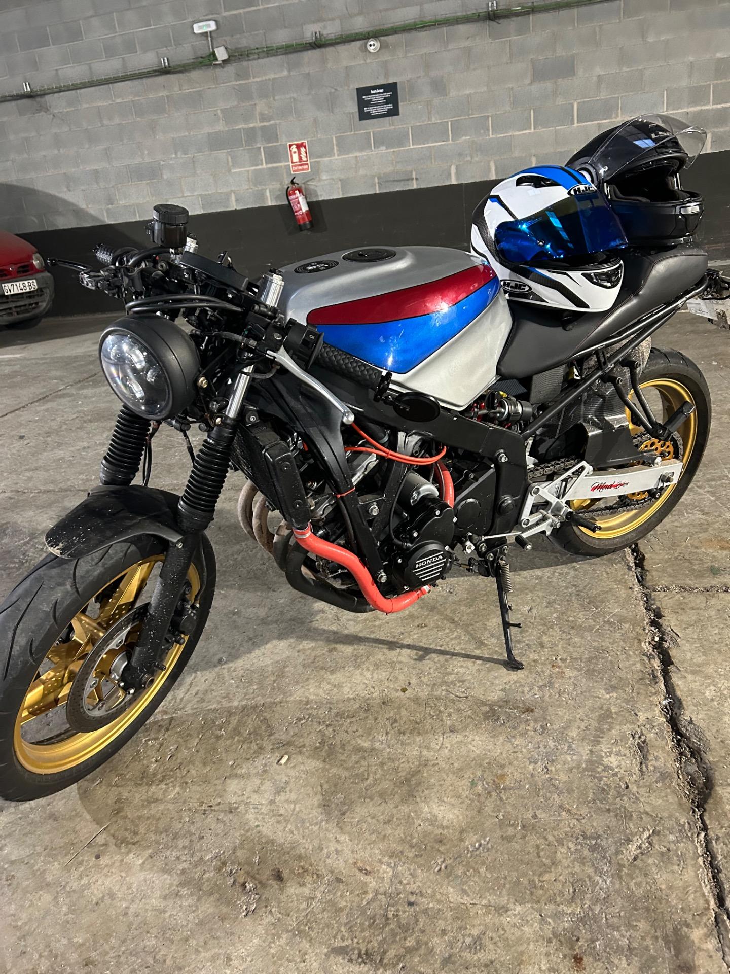 Foto de honda cbr600r