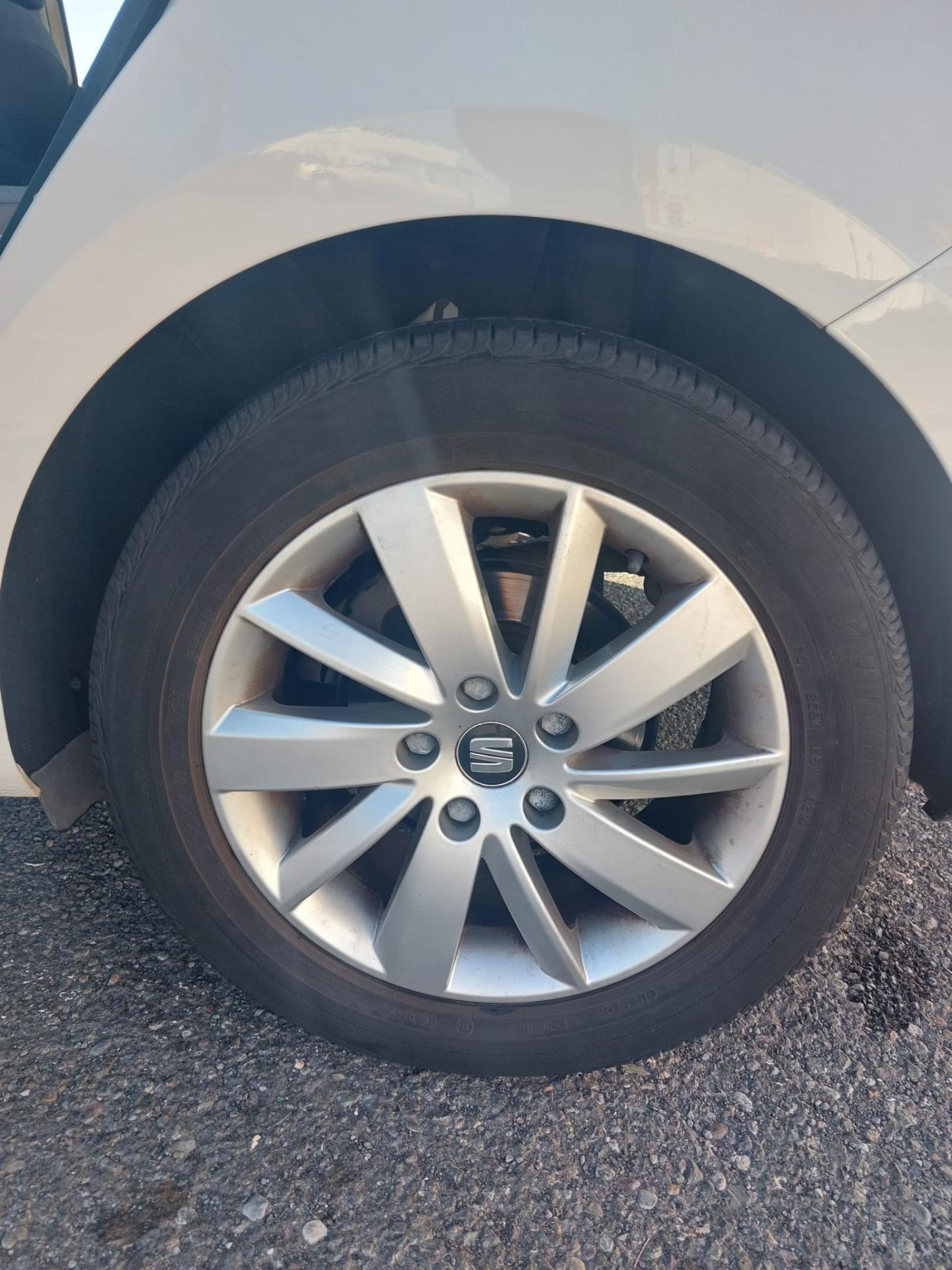 Foto 3 de Seat León 1.6 start stop 