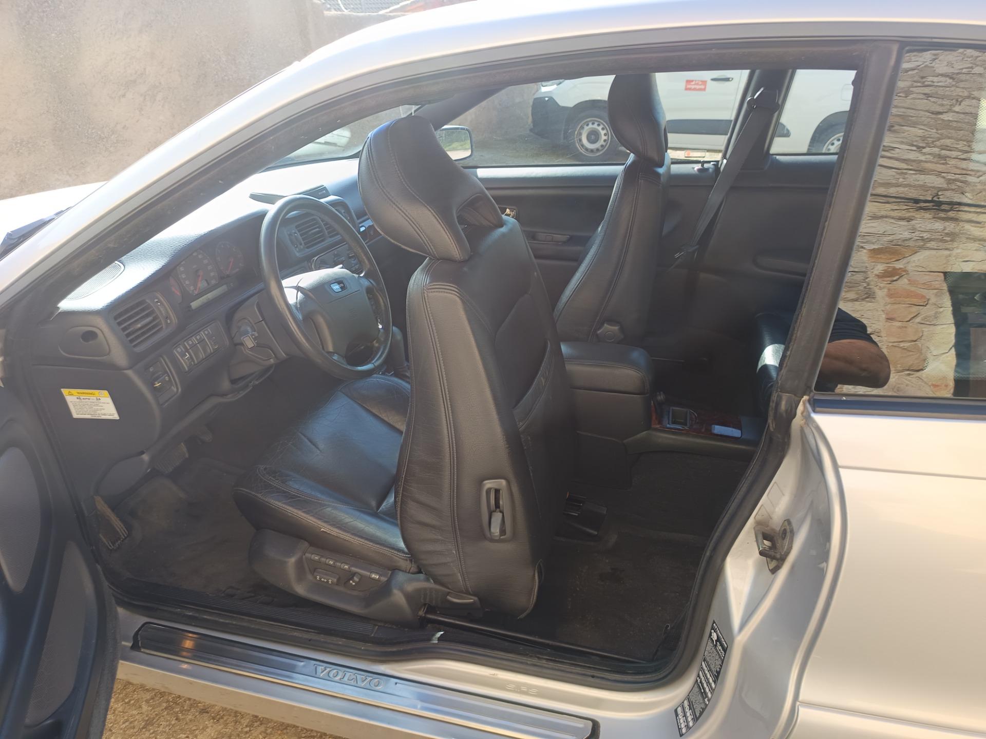 Foto 1 de Escucho ofertas 