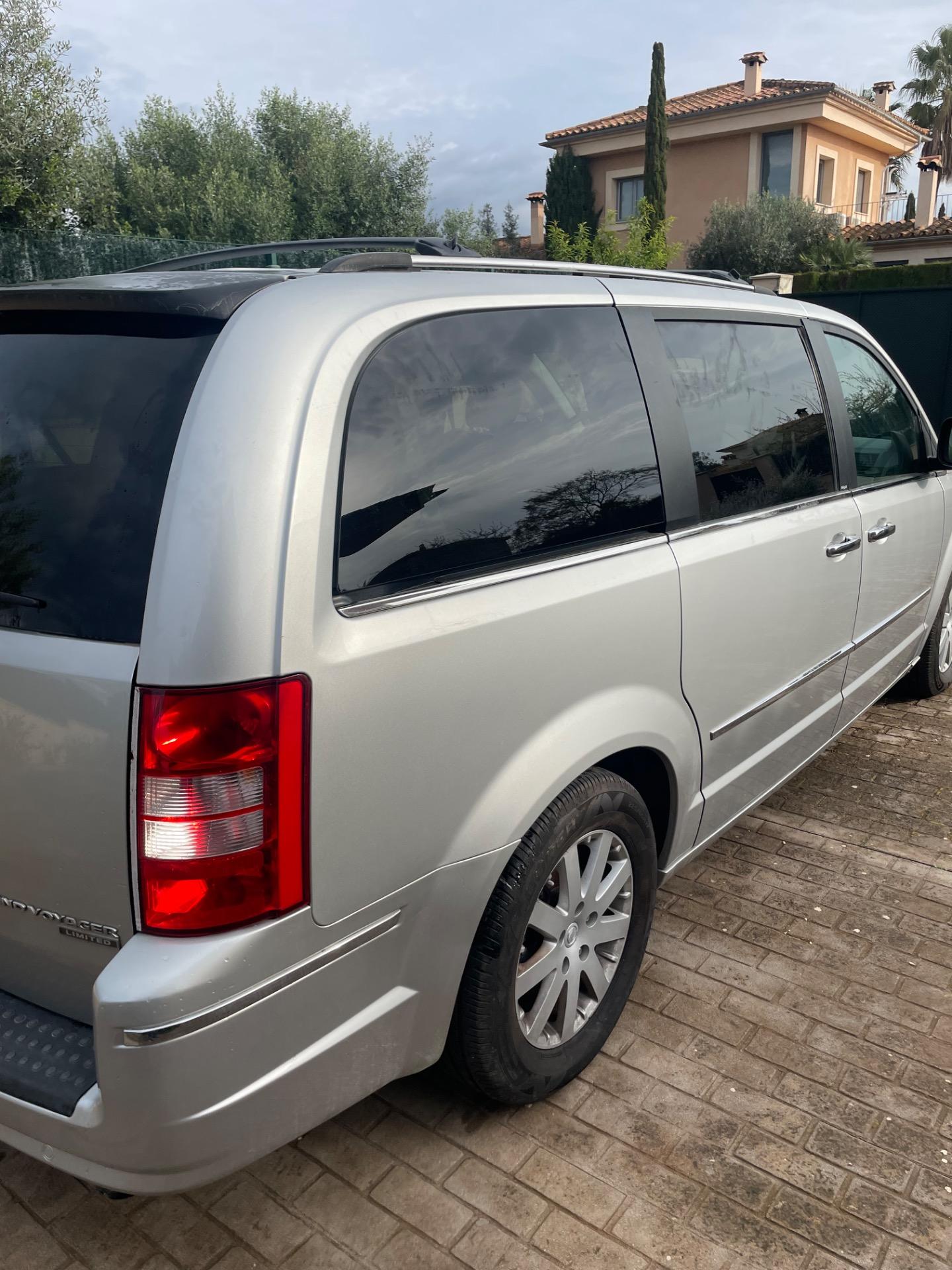 Foto 4 de Chrysler gran Voyager 2008