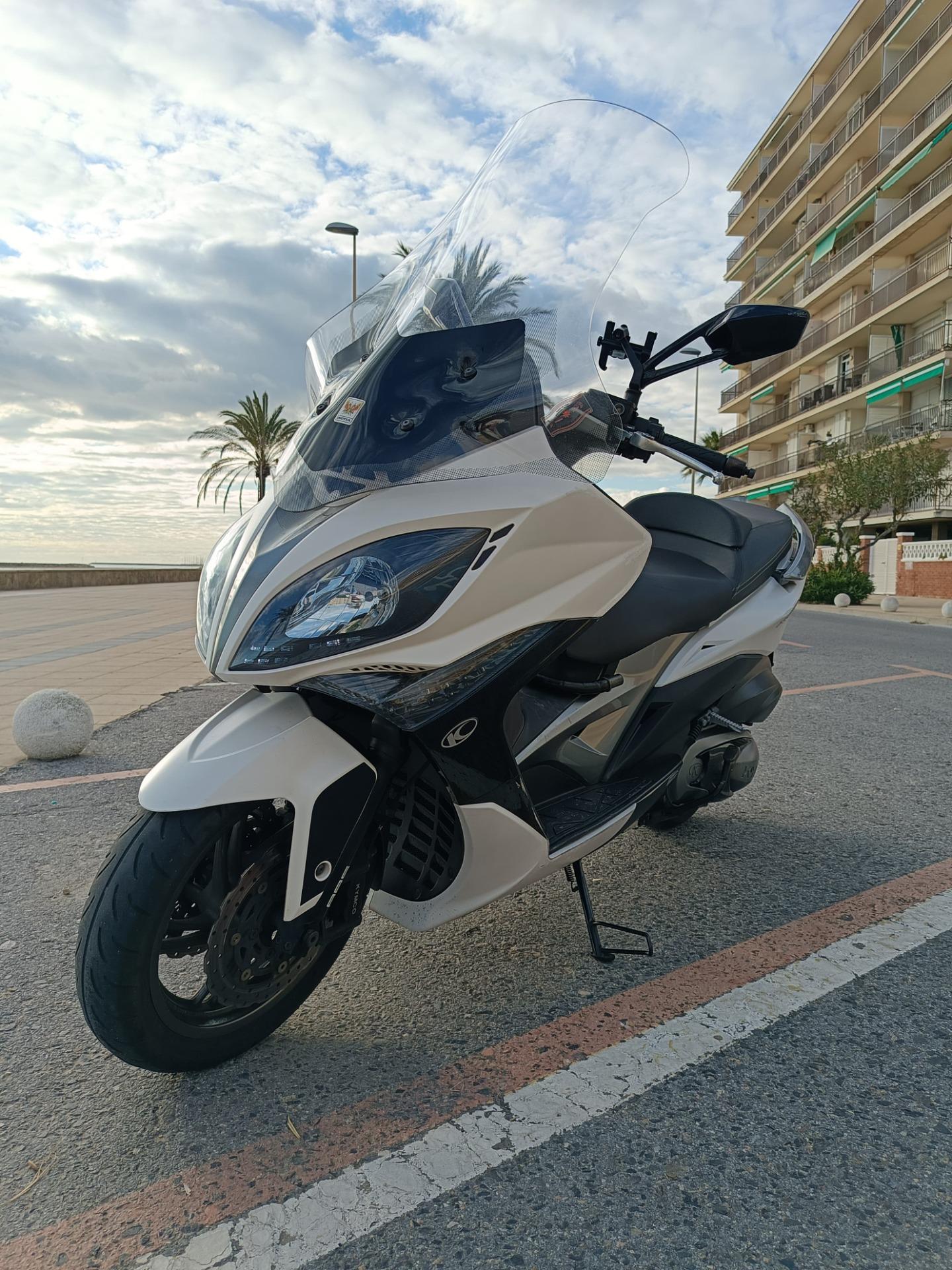 Foto 6 de Kymco Xciting 400i ABS 2015 