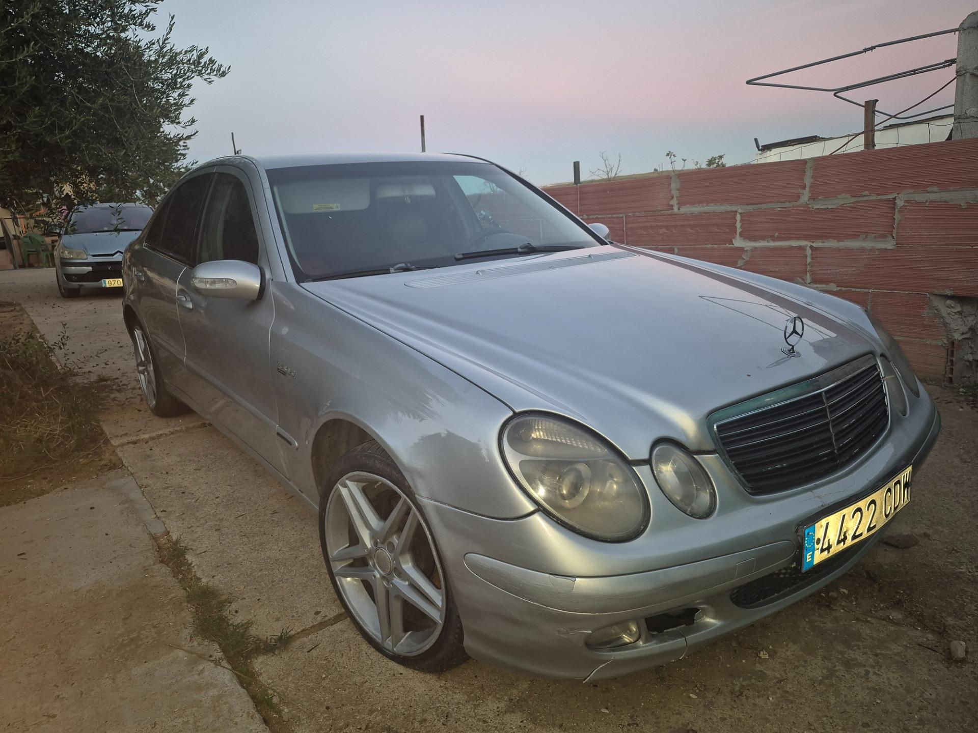 Foto 3 de Cambio por coche 7 plazas o vendo por 3000€