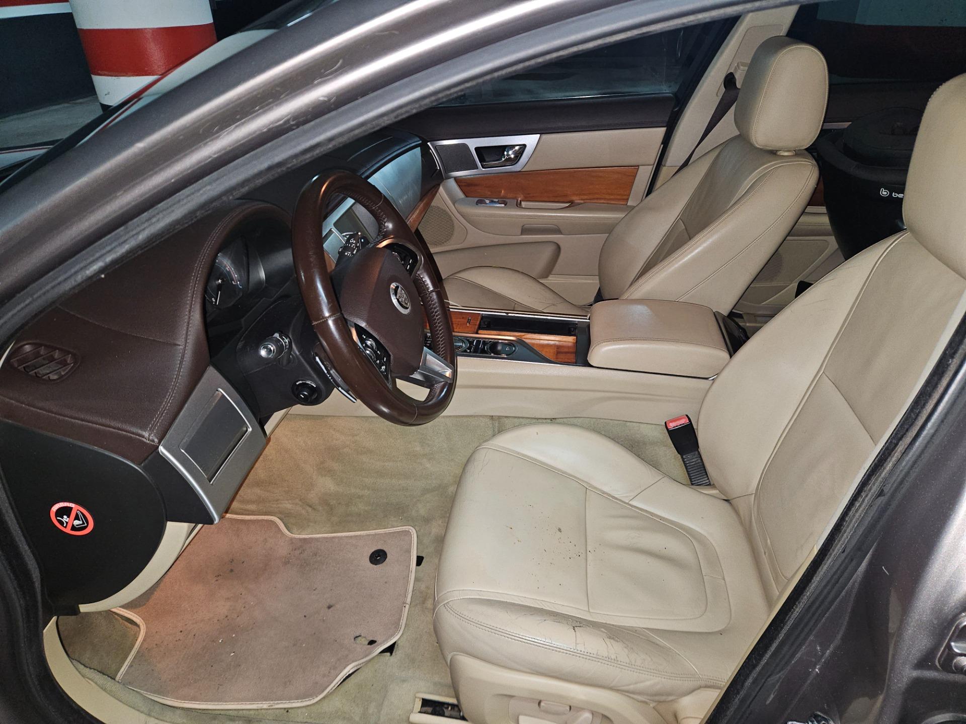 Foto 4 de Jaguar XF 2.2d