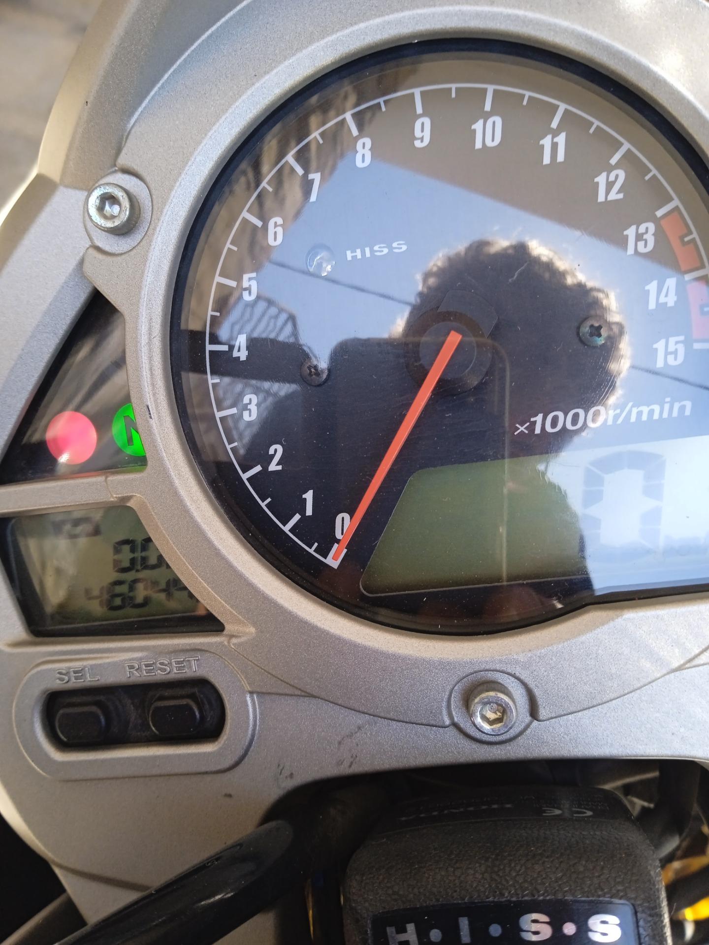 Foto 2 de Moto Honda 600 c.c. año 2008 y 47.600 km.