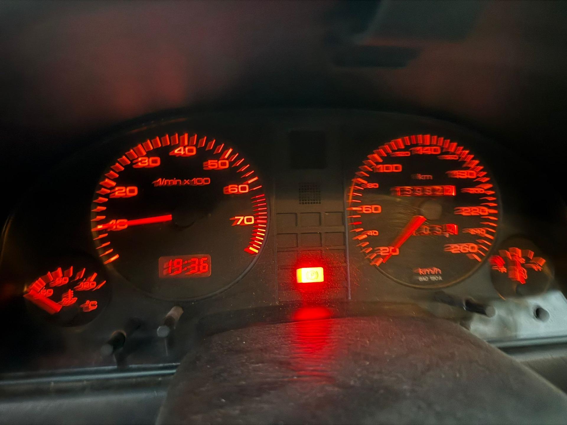 Foto 2 de Audi 80 2.3E