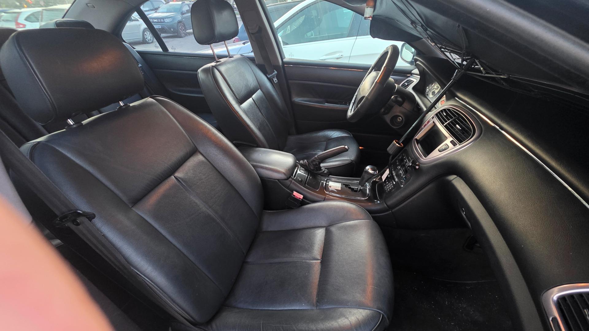 Foto 6 de PEUGEOT 607 3.0 V6 GASOLINA AUT.