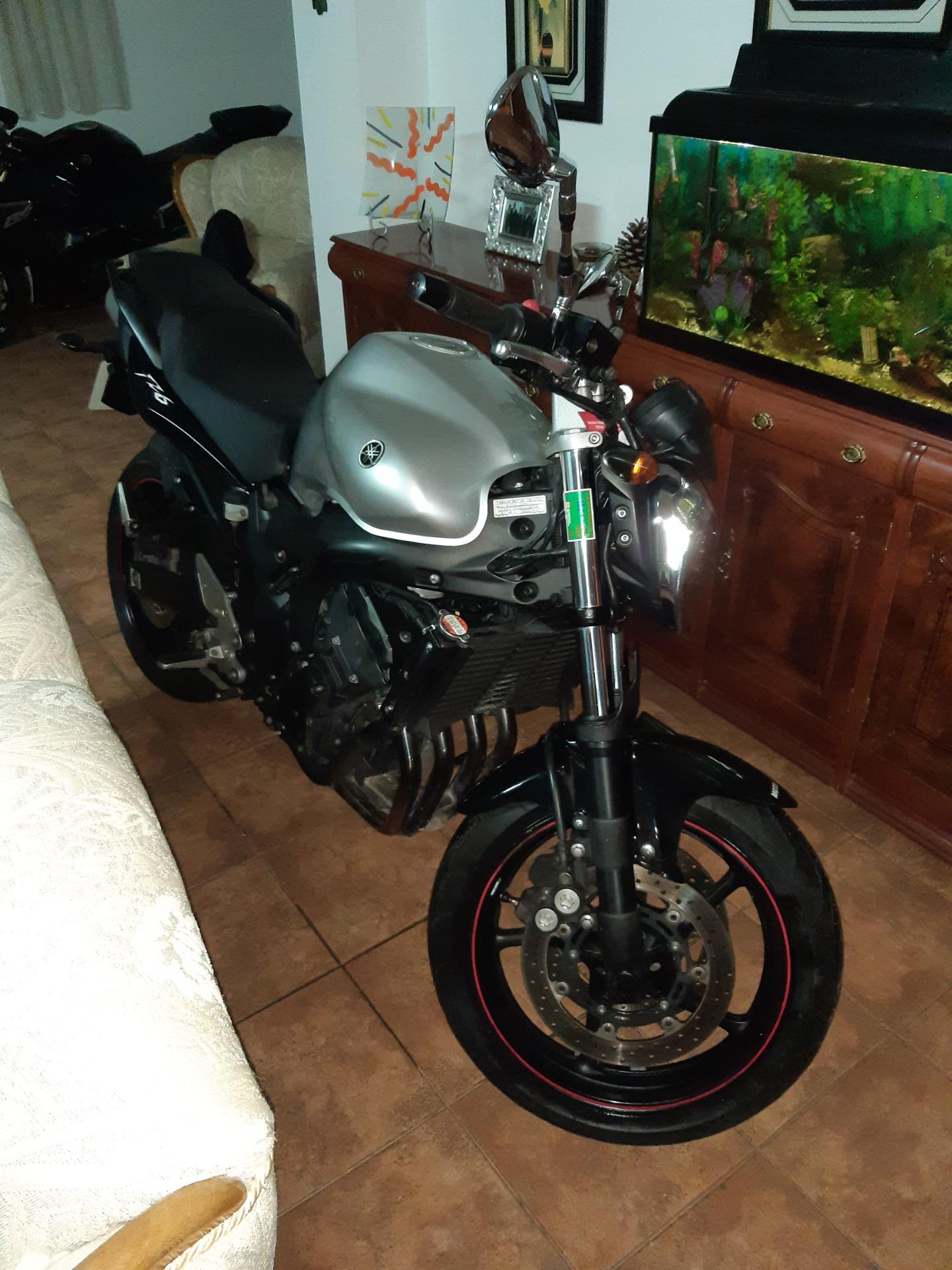 Foto 3 de Yamaha Fz6 s2 