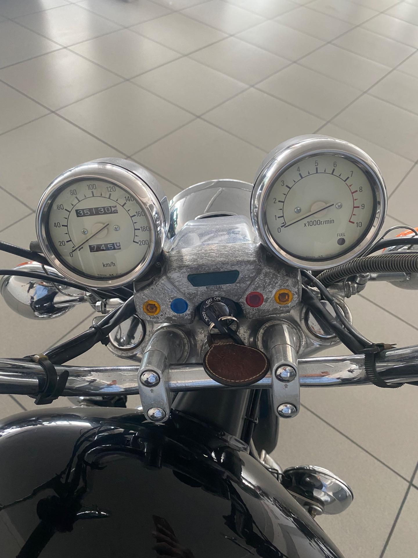 Foto 4 de BMW Z3, Chryler, gran Voyager, Yamaha Virago 1100,BMW 650 GS 