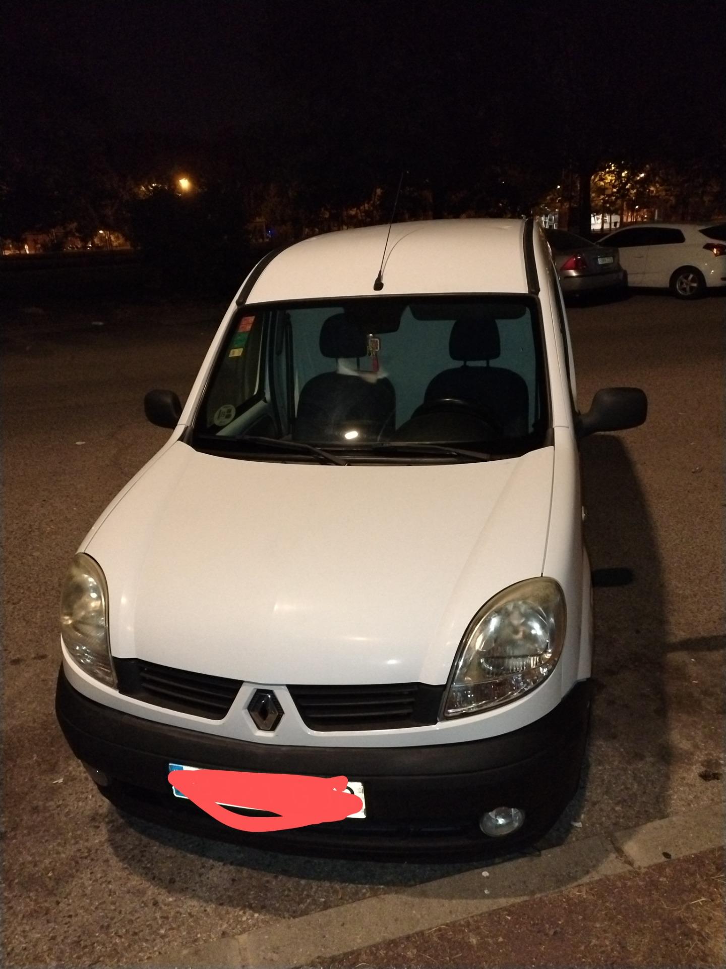 Foto 4 de Furgoneta con isotermo