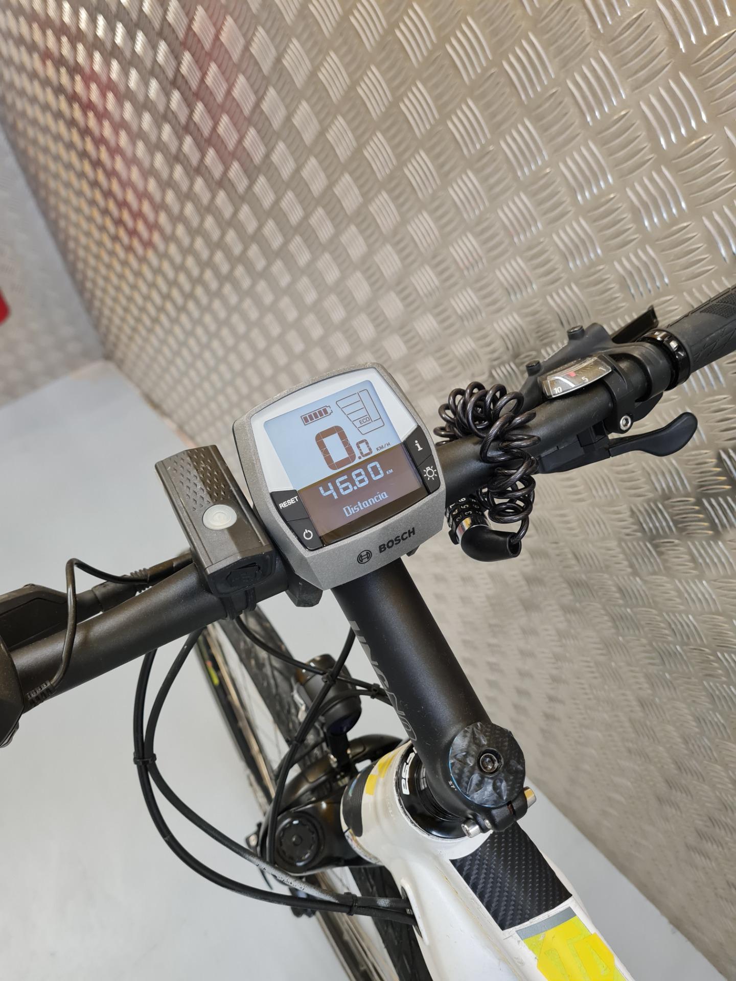 Foto 3 de Por scooter rueda alta 125