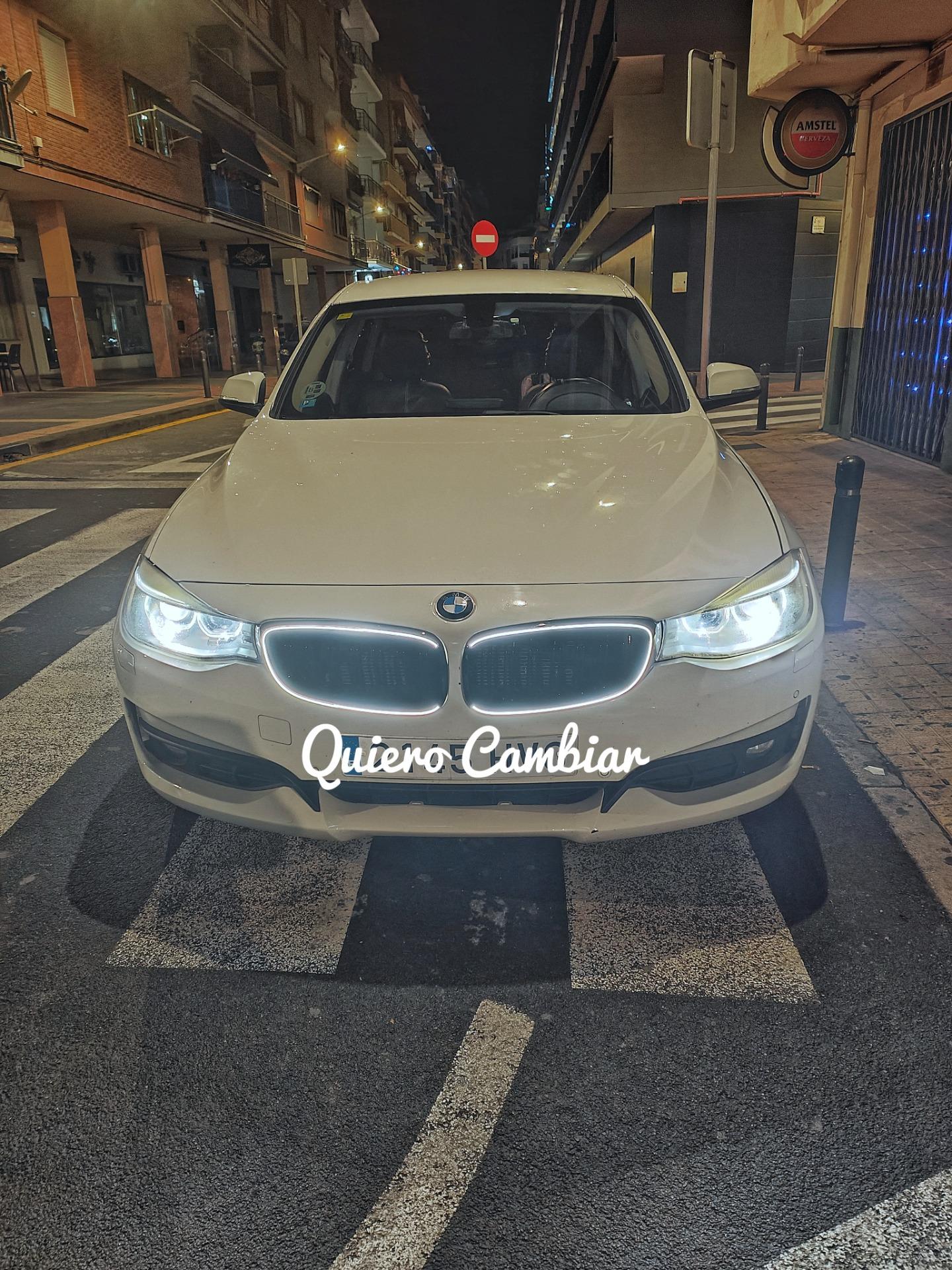 Foto 5 de BMW 318D GT F34 2013 Cambio o vendo.