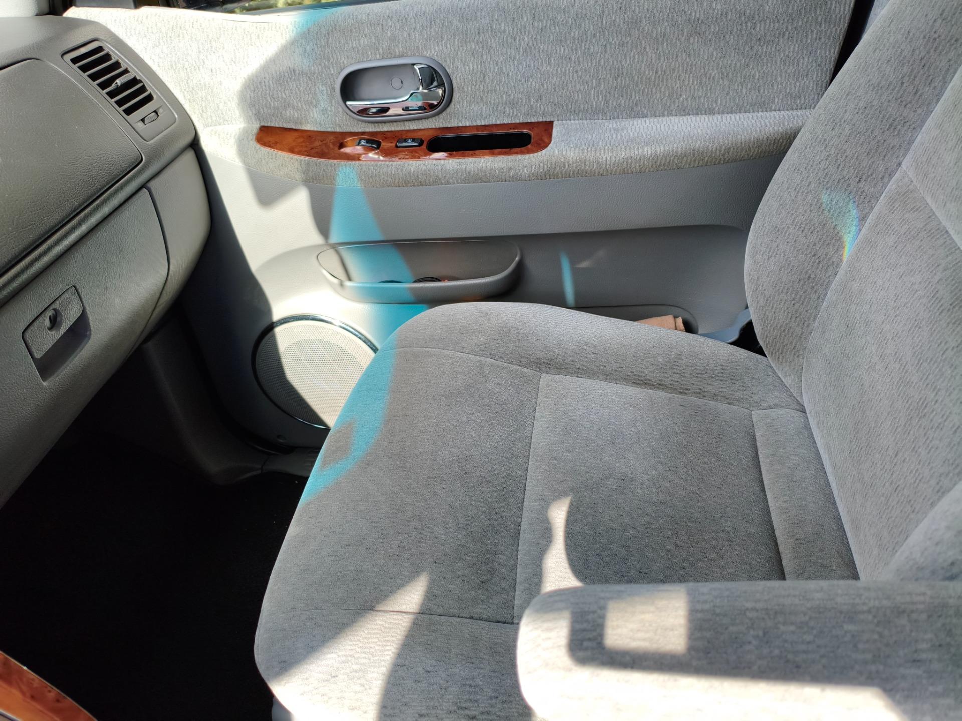 Foto 3 de Kia carnival