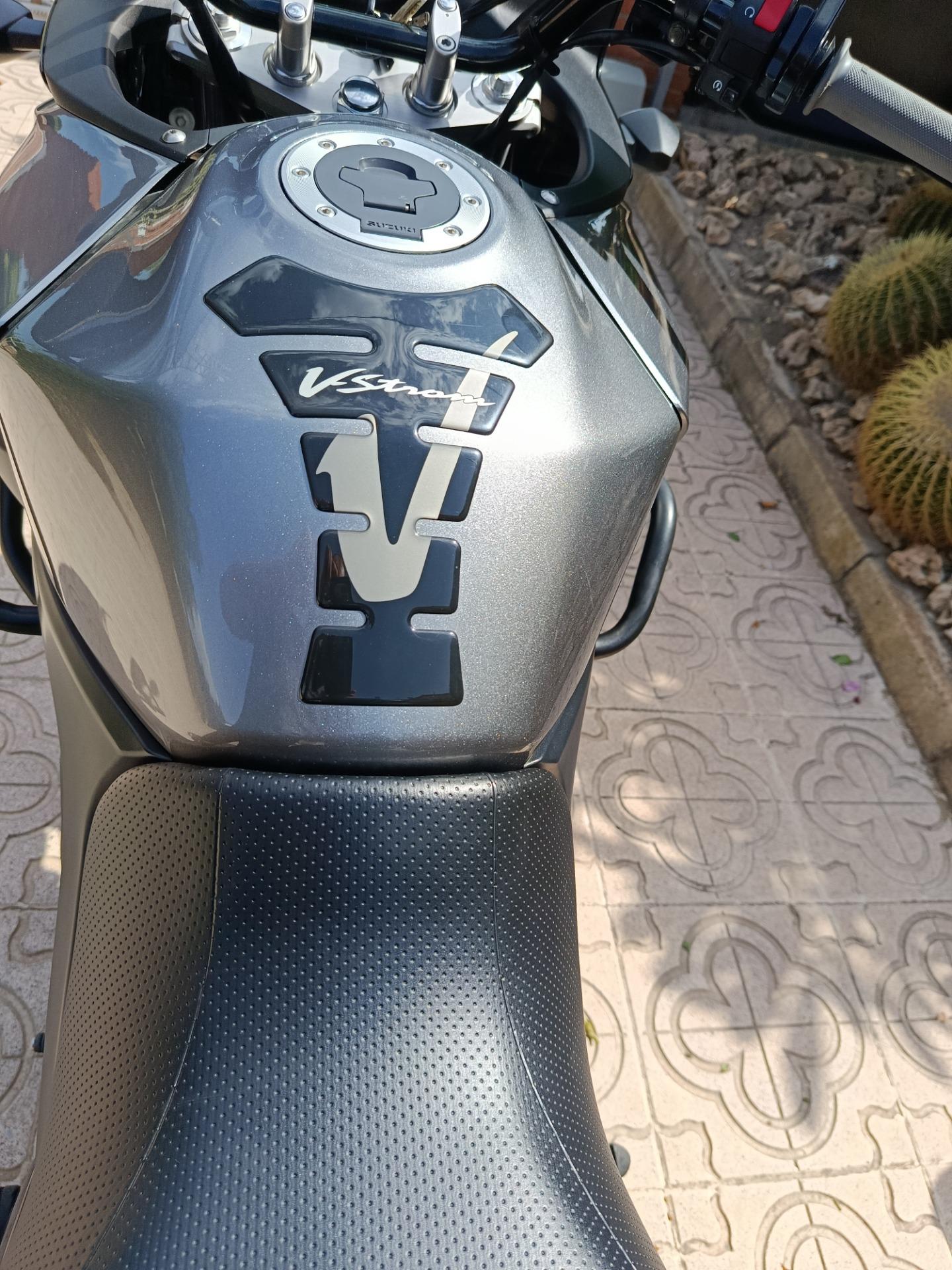 Foto 7 de Moto V Strom 1000