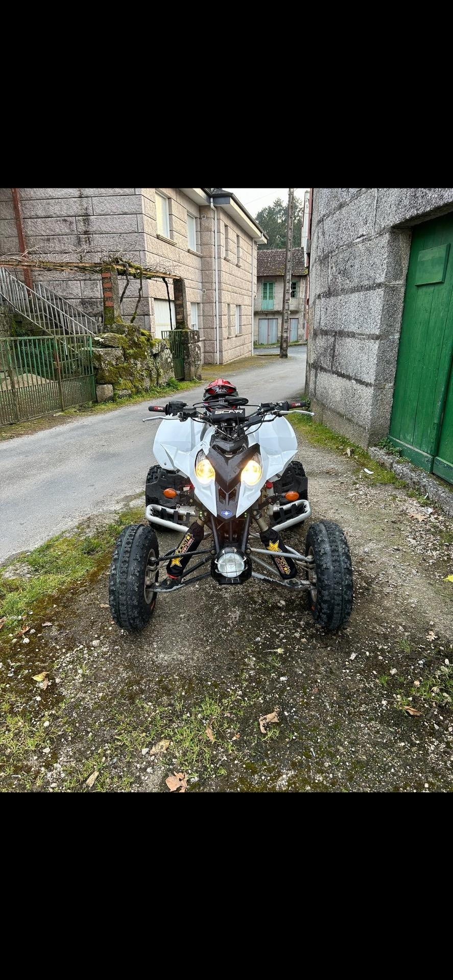 Foto 3 de Polaris predator 500