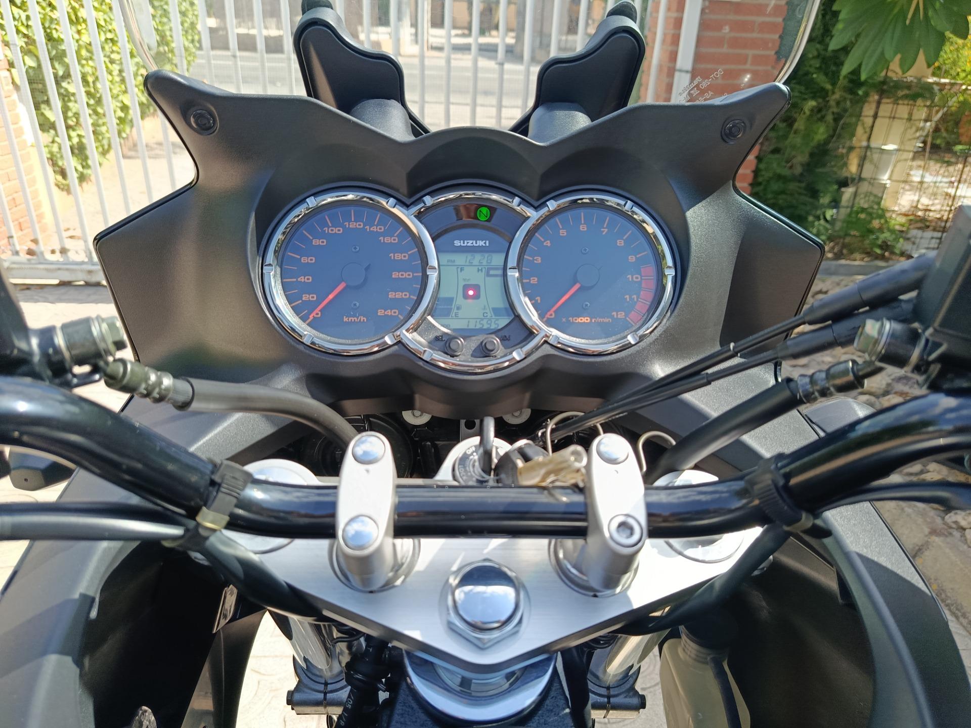 Foto 4 de Moto V Strom 1000