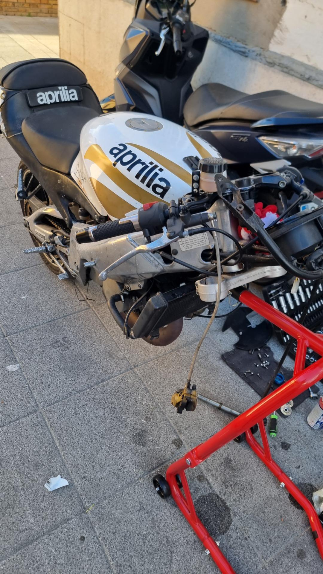 Foto 5 de Aprilia rs 125 2t