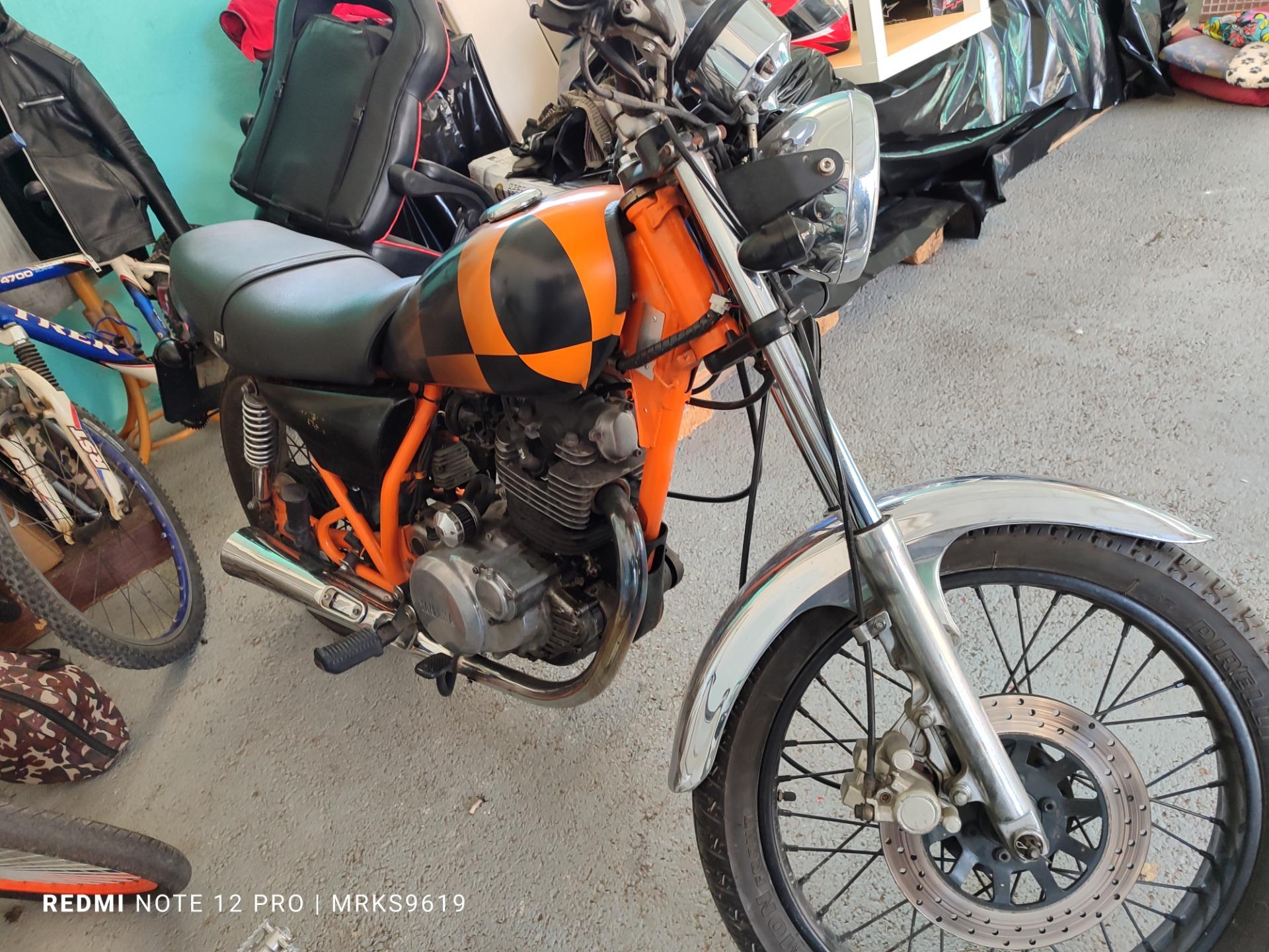 Foto 4 de Yamaha sr 250 café racer por 125cc 