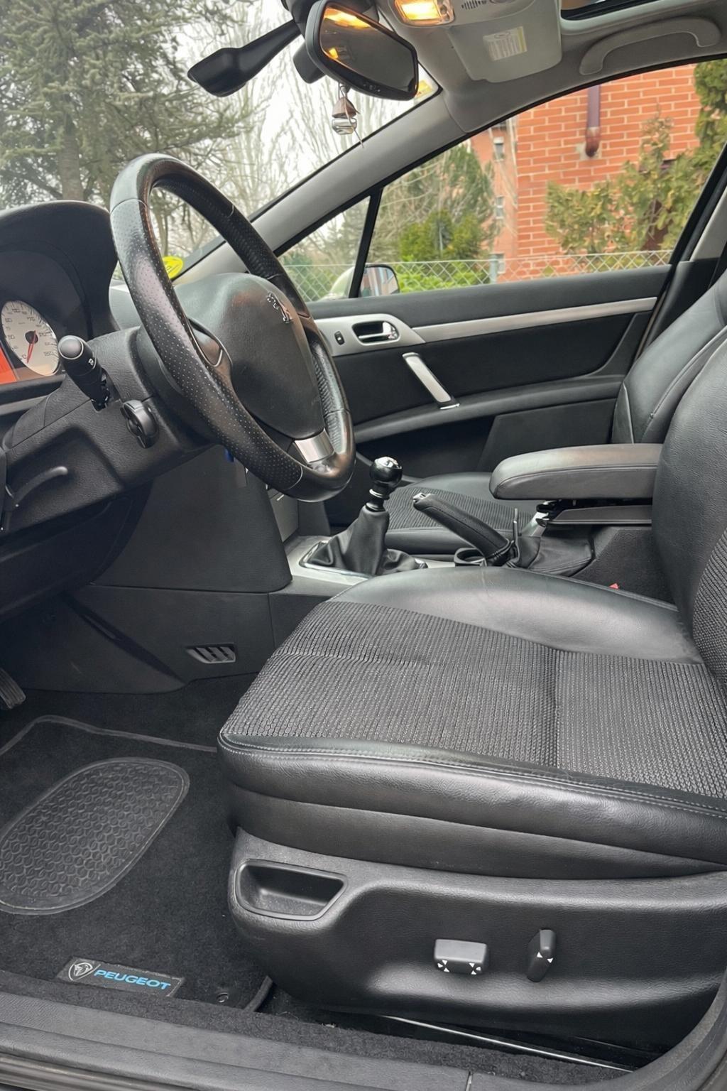 Foto 1 de 407 HDI sw