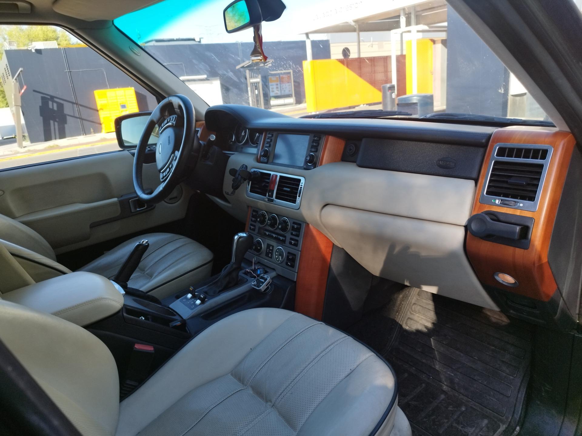 Foto 4 de Range Rover Supercharged etiqueta ECO de GLP