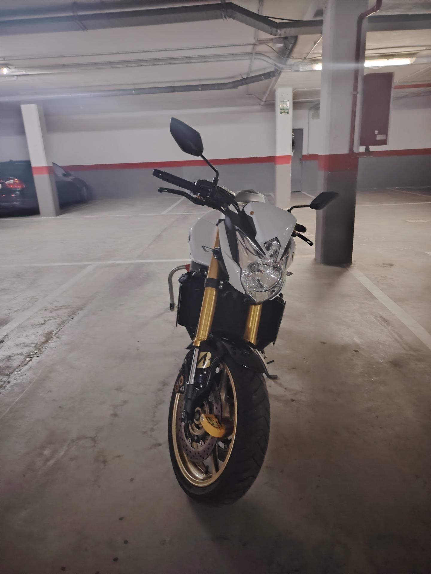 Foto de Yamaha fz8 