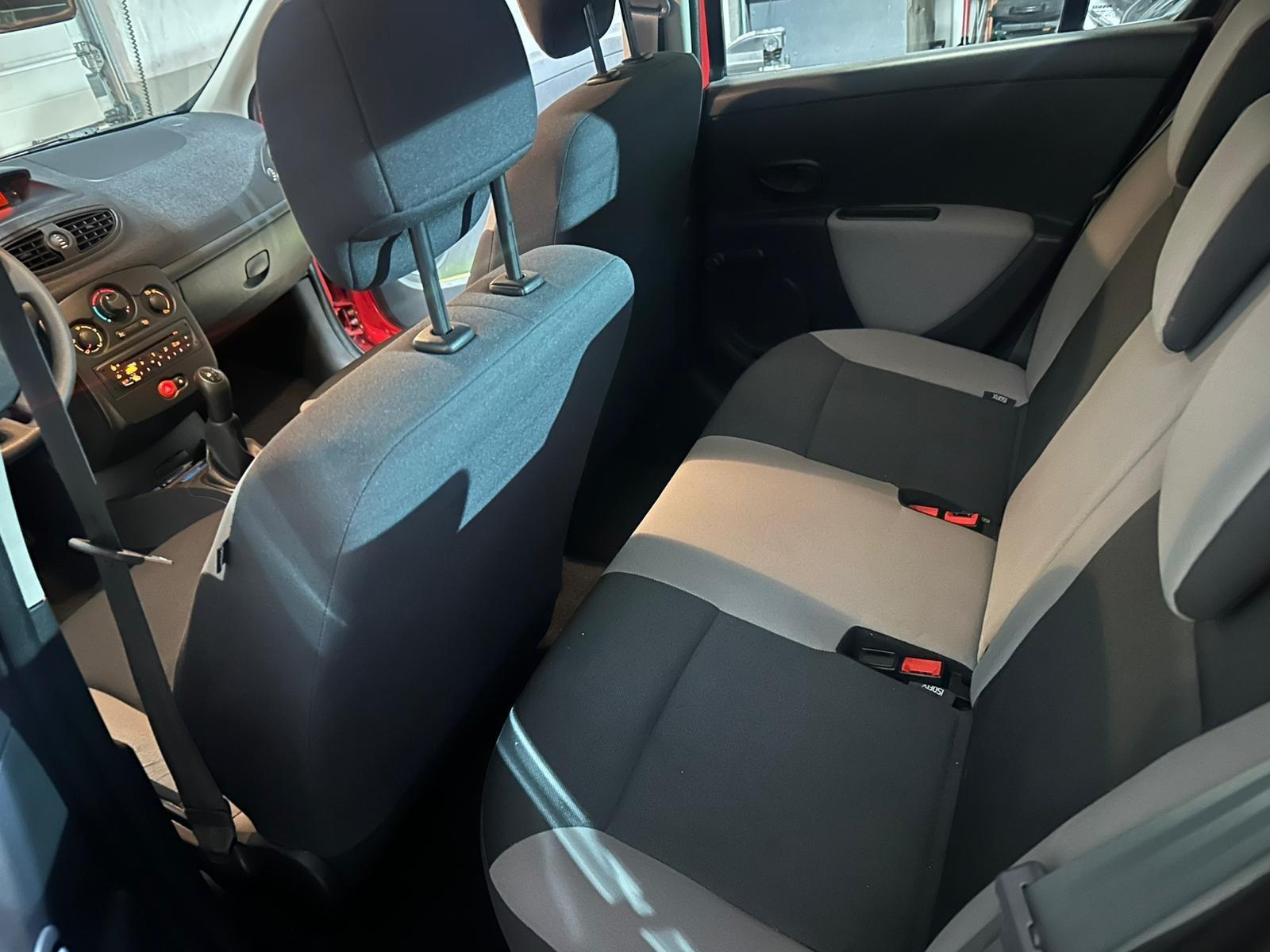 Foto 5 de Cambio Clio 1.2 gasolina 