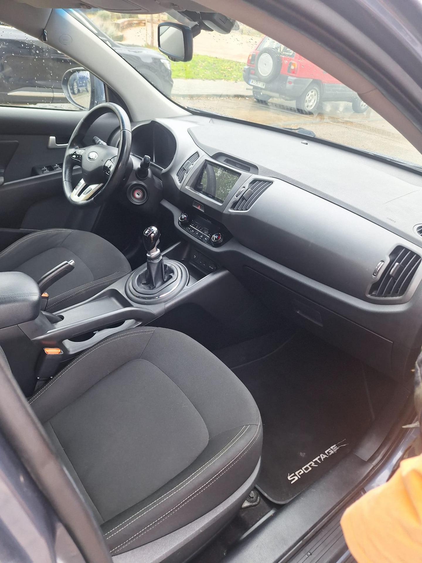 Foto 2 de Kia sportage 2015