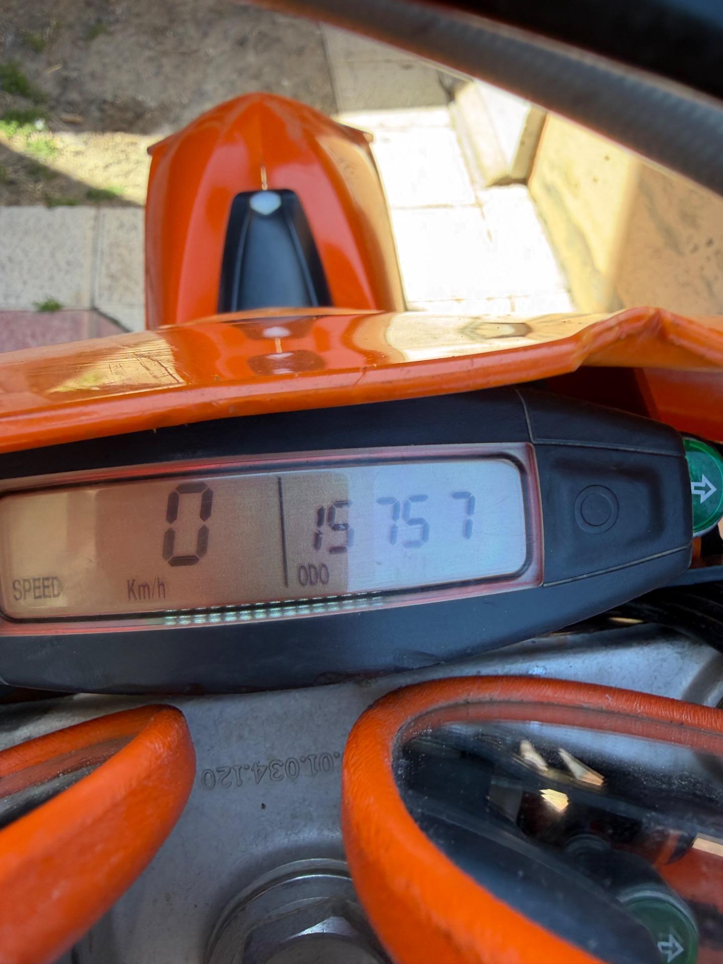 Foto 1 de KTM EXC 400 4T 2005 17.800km 