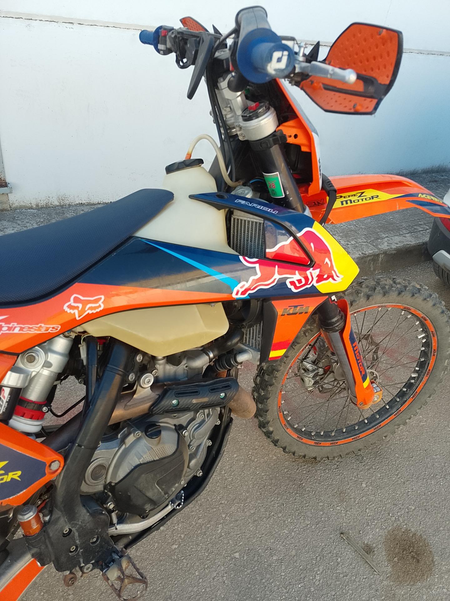 Foto 4 de KTM EXC-F 450 año 2017 x Yamaha tenere aportando diferencia 