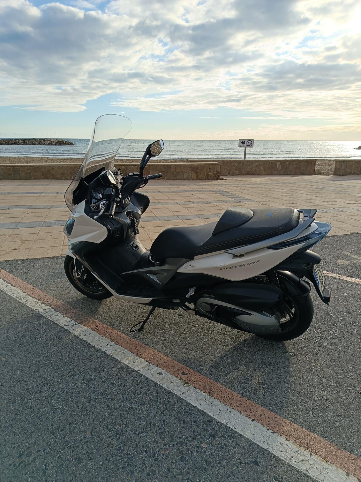 Foto 4 de Kymco Xciting 400i ABS 2015 