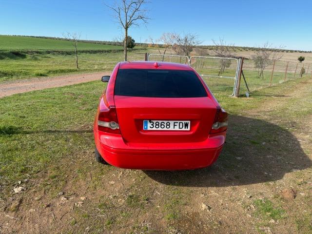 Foto 3 de volvo s 40 año 2006 diesel 1.6