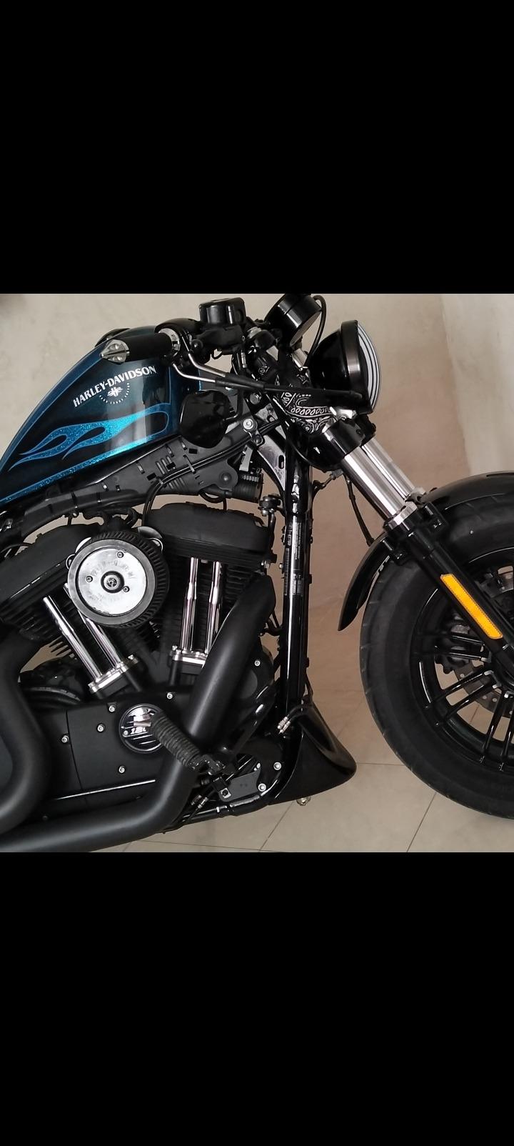 Foto 1 de Harley Davidson forty eight azul 