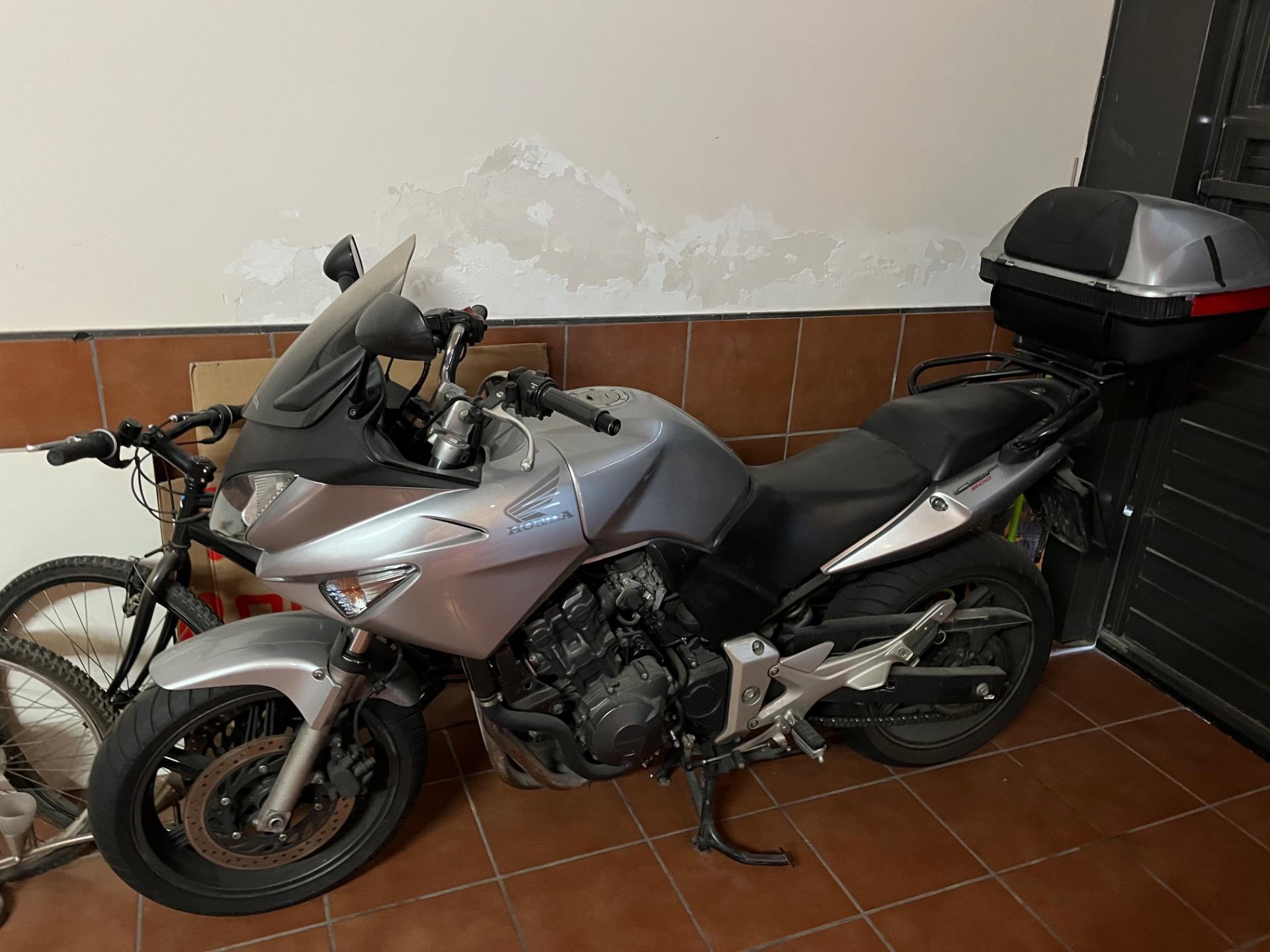 Foto 2 de Cbf600s