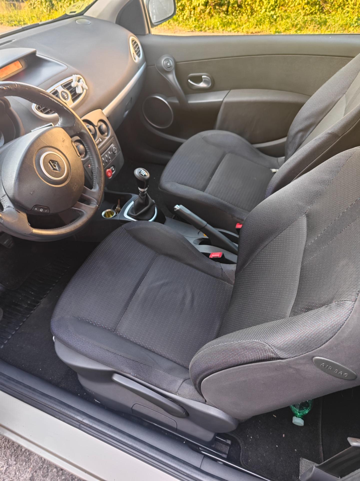 Foto 4 de Renault Clio 3 2006