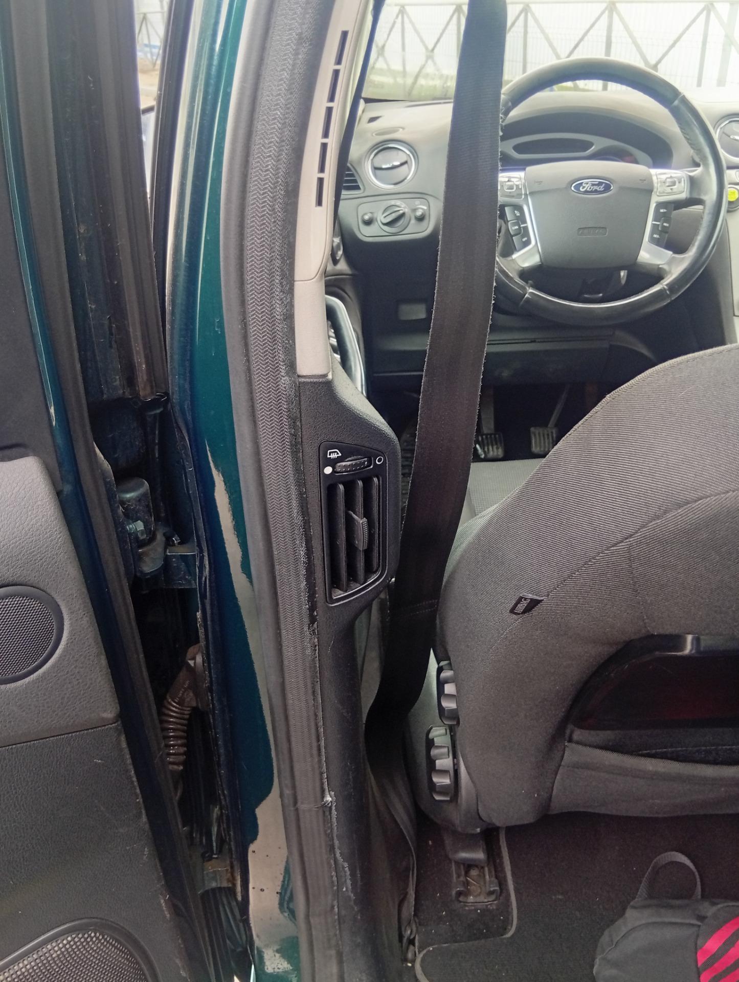 Foto 7 de Ford Galaxy Titanium 7 plazas 