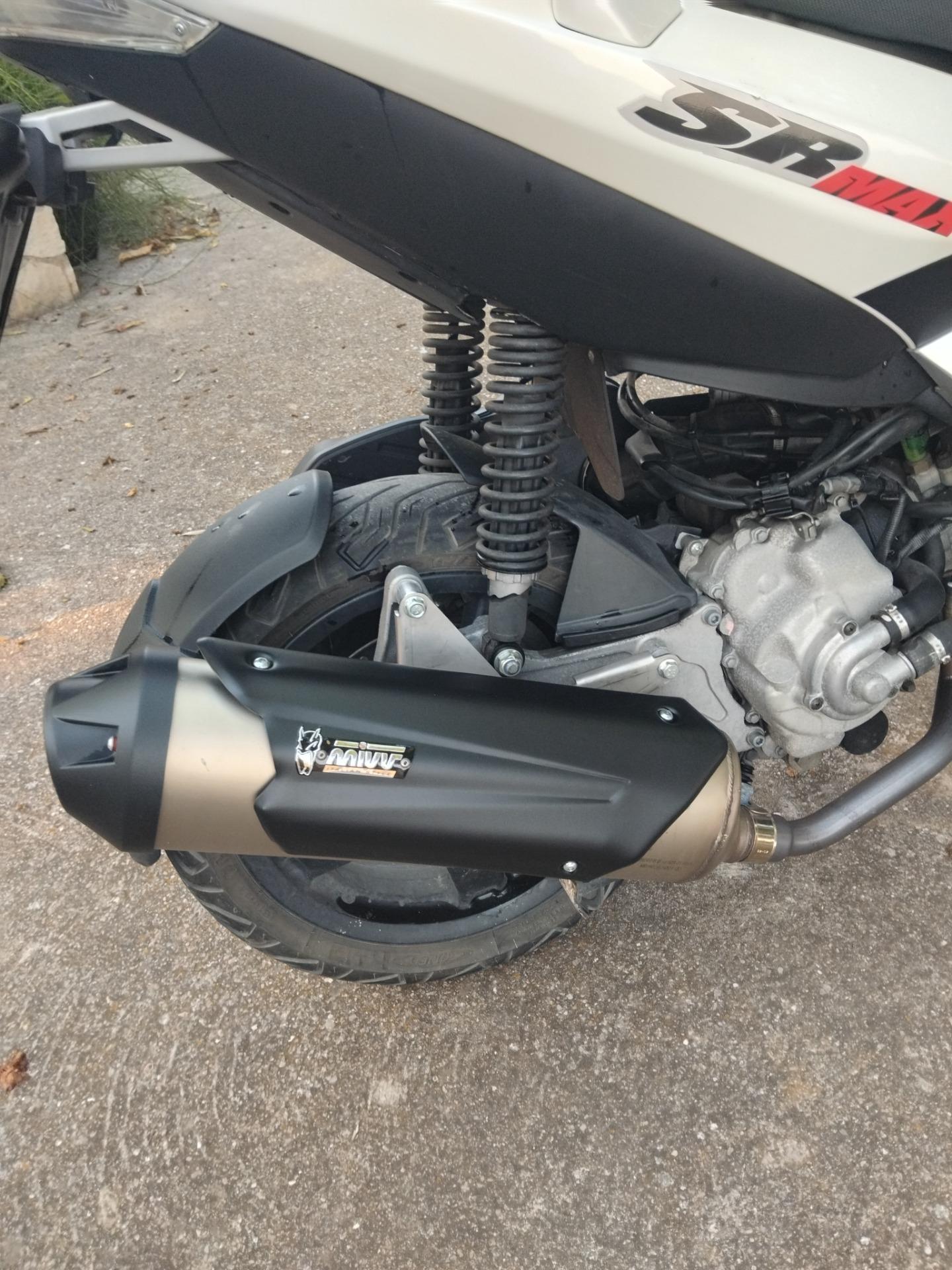 Foto 6 de Scooter APRILIA SR MAX 300