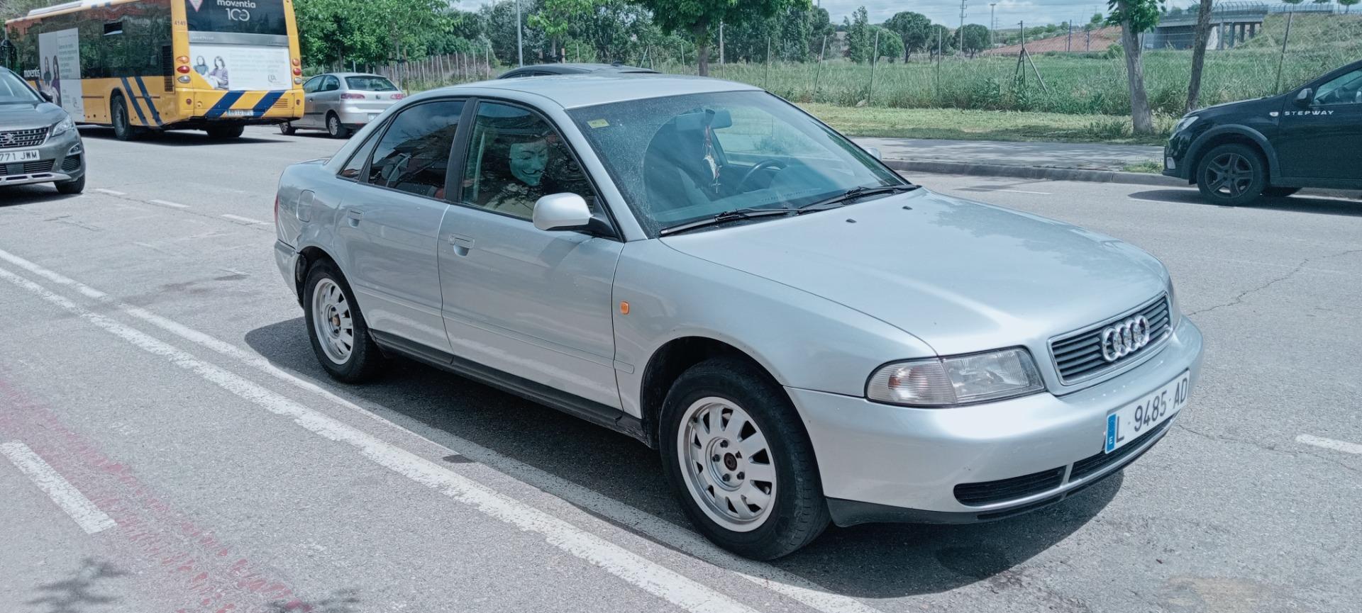 Foto 1 de Audi A4 1.9 TDI 110cv año 98